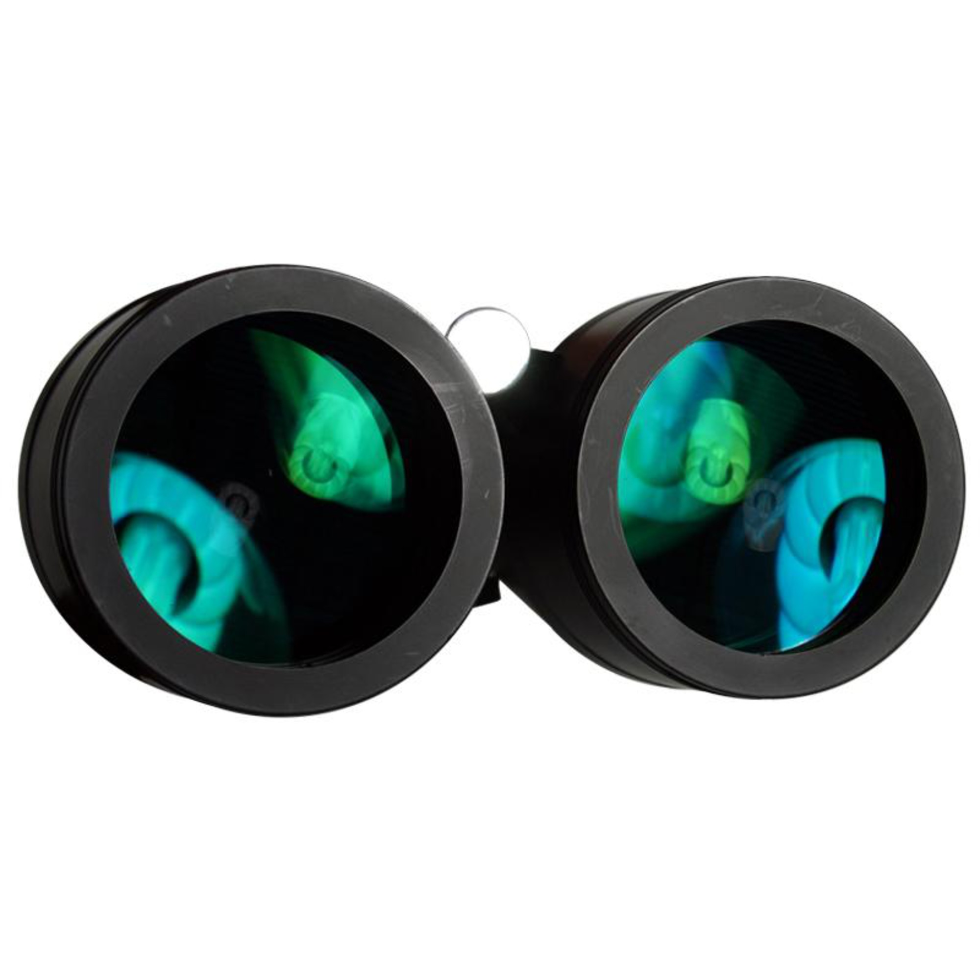 Nahaufnahme eines Fernglases. Schwarze Rahmen mit reflektierenden grünen und blauen Linsen, weißer Hintergrund.