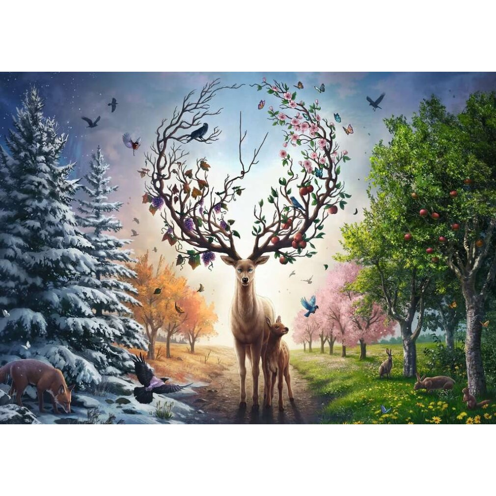 Un cervo e un cerbiatto con corna a forma di albero. Un lato è inverno, l'altro primavera. Uccelli e farfalle volano.