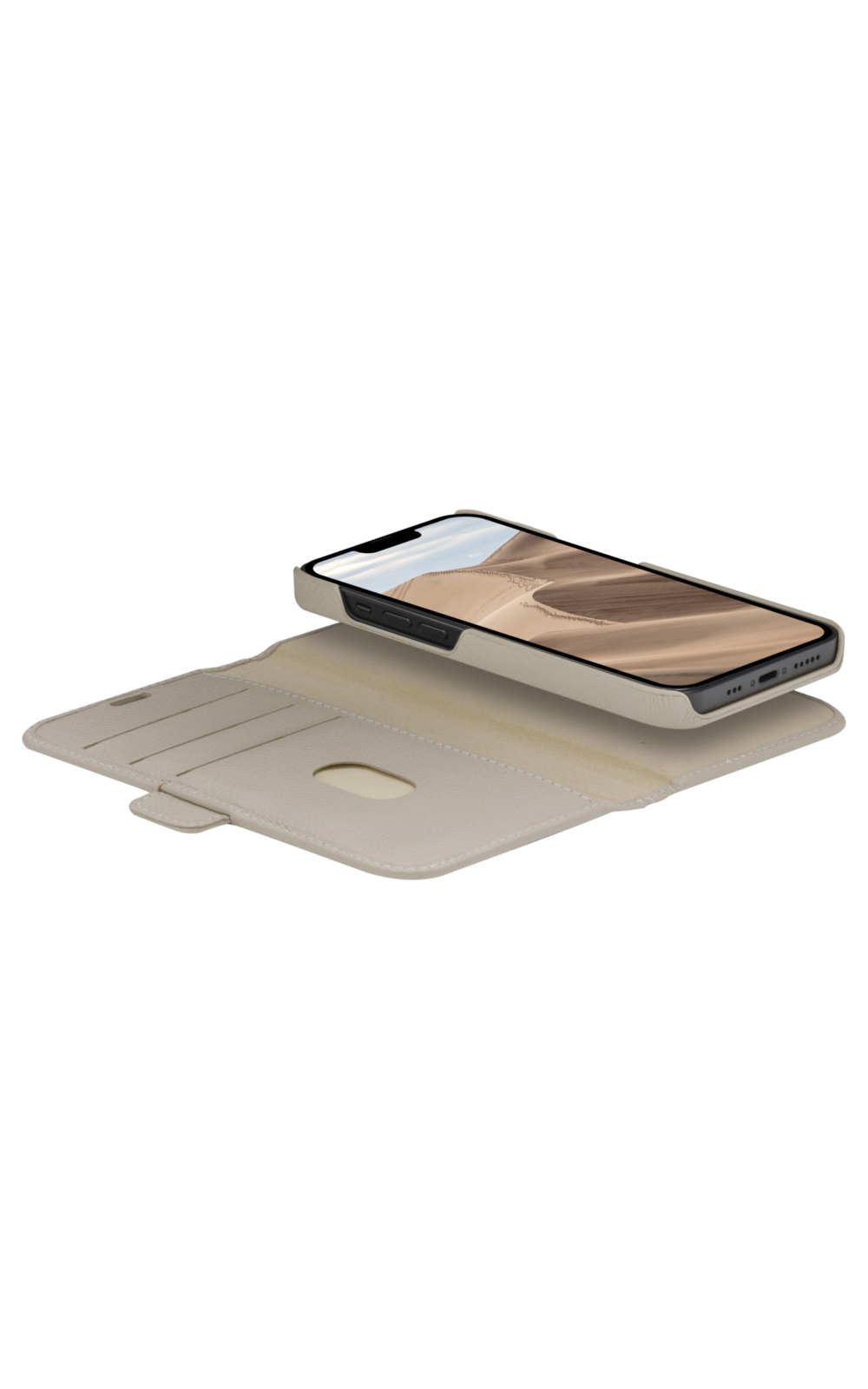 Una custodia beige con un telefono sopra, aperta per rivelare fessure per carte e un ritaglio. Lo schermo mostra una scena desertica.