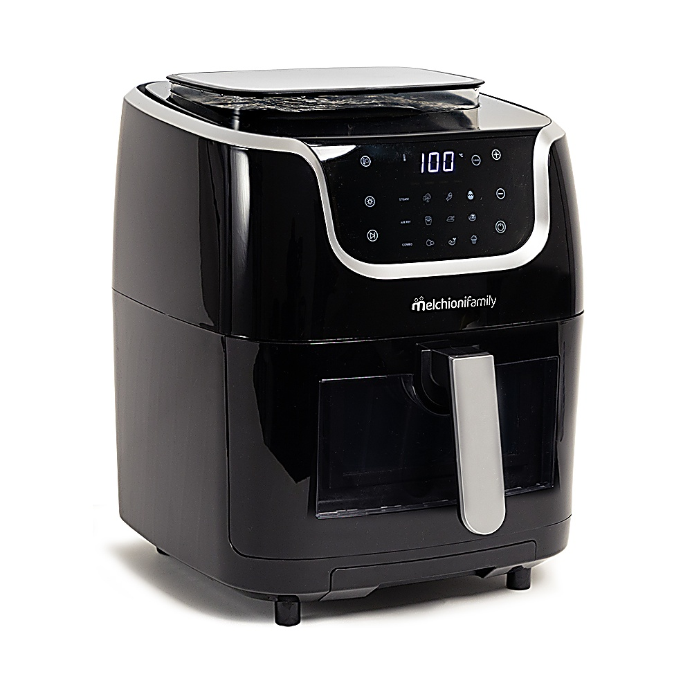 Czarna frytownica powietrzna ze srebrnym uchwytem i wyświetlaczem cyfrowym na białym tle.