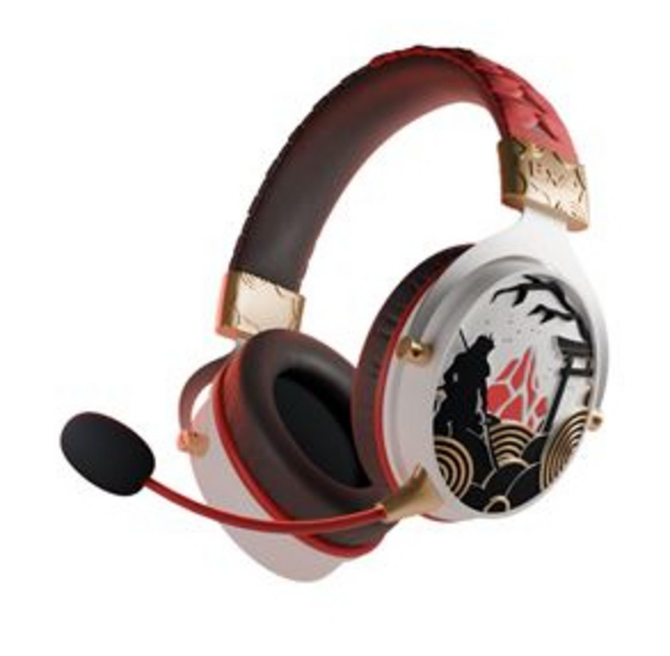 Białe słuchawki z czerwonymi i złotymi akcentami. Konstrukcja nauszników z sylwetką samuraja.
