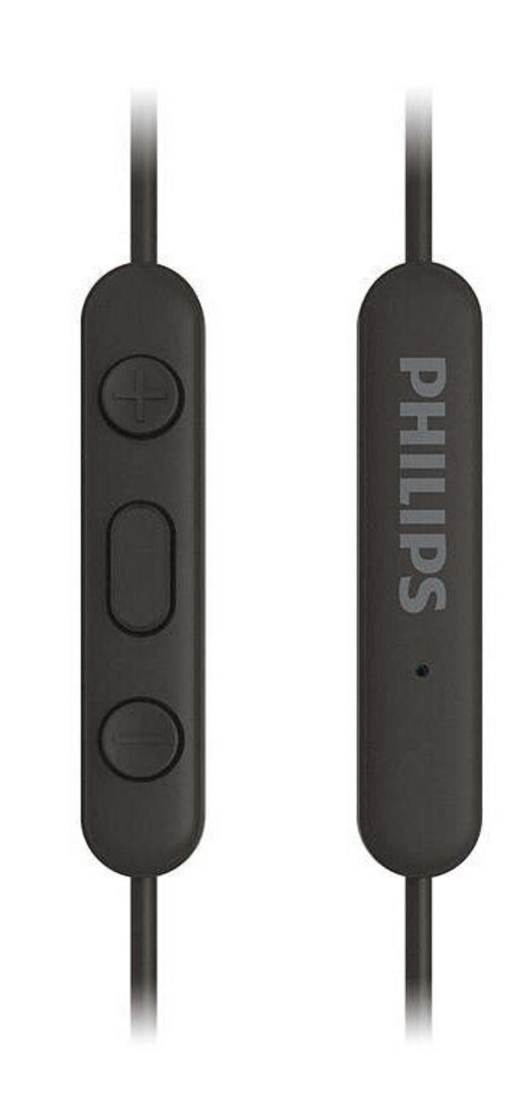 Afbeelding toont zwarte Philips hoofdtelefoonbediening met plus, een knop en min symbolen aan de ene kant en het Philips logo aan de andere kant.