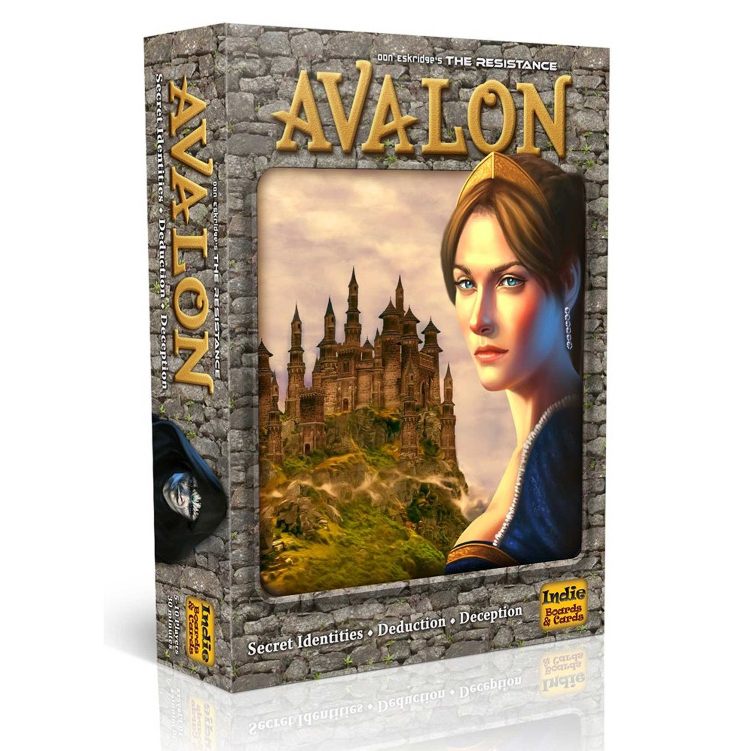 Die Avalon-Brettspielbox zeigt eine Frau mit Burg-Hintergrund. Der Text enthält "Avalon", "Secret Identities" und "Indie Boards & Cards".