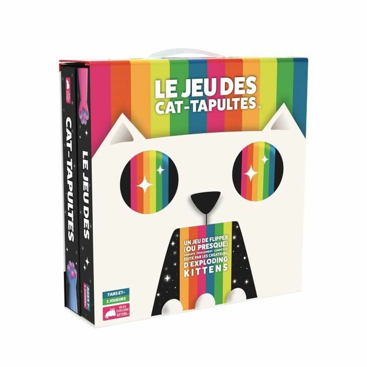 Doos van een spel genaamd 'Le Jeu des Cat-Tapultes'. Het heeft een wit katontwerp met regenboogogen. De doos zegt ook 'Exploding Kittens'.
