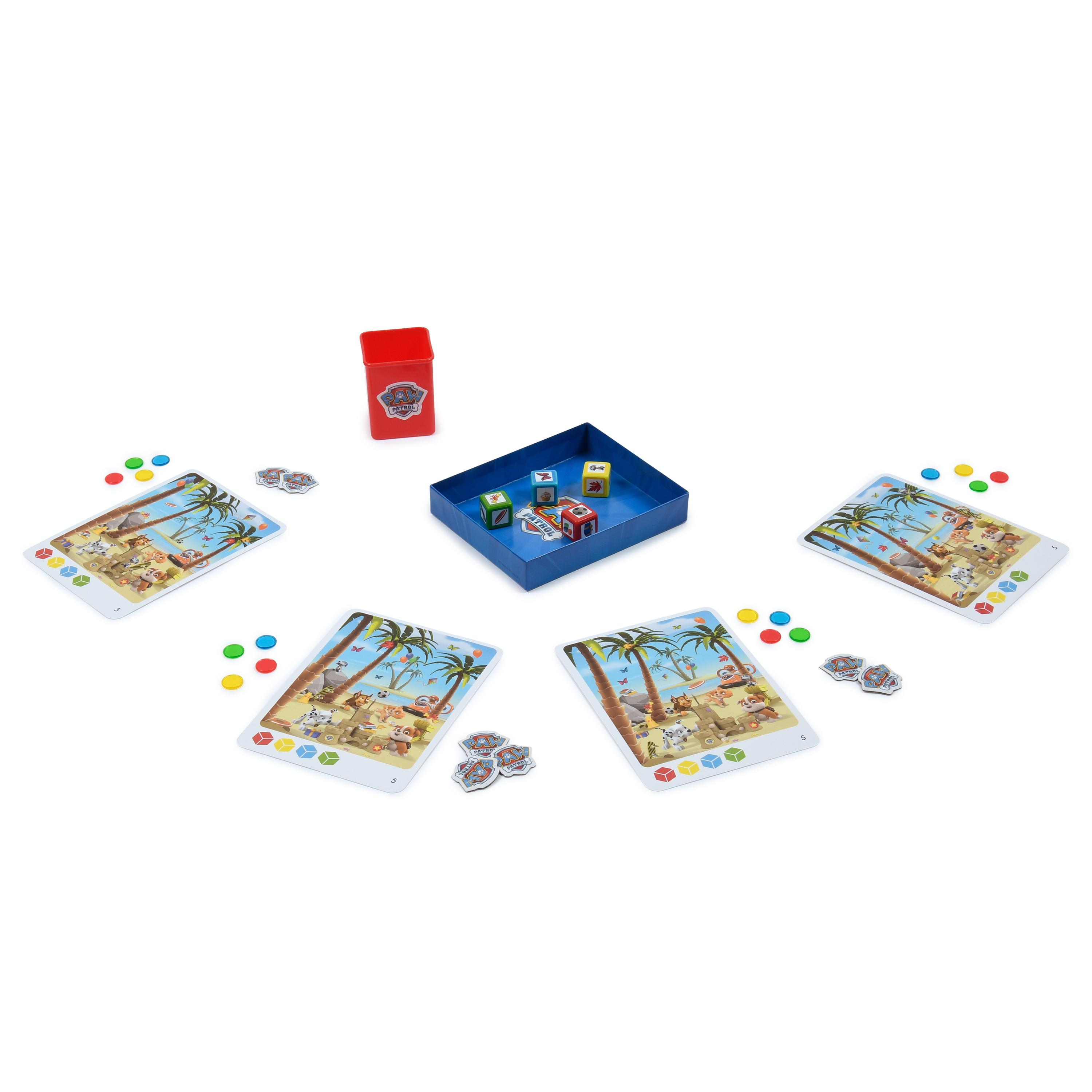 Ein Paw Patrol Brettspiel wird gezeigt. Es enthält Karten, Würfel, Spielsteine ​​und einen Behälter, alles auf weißem Grund.