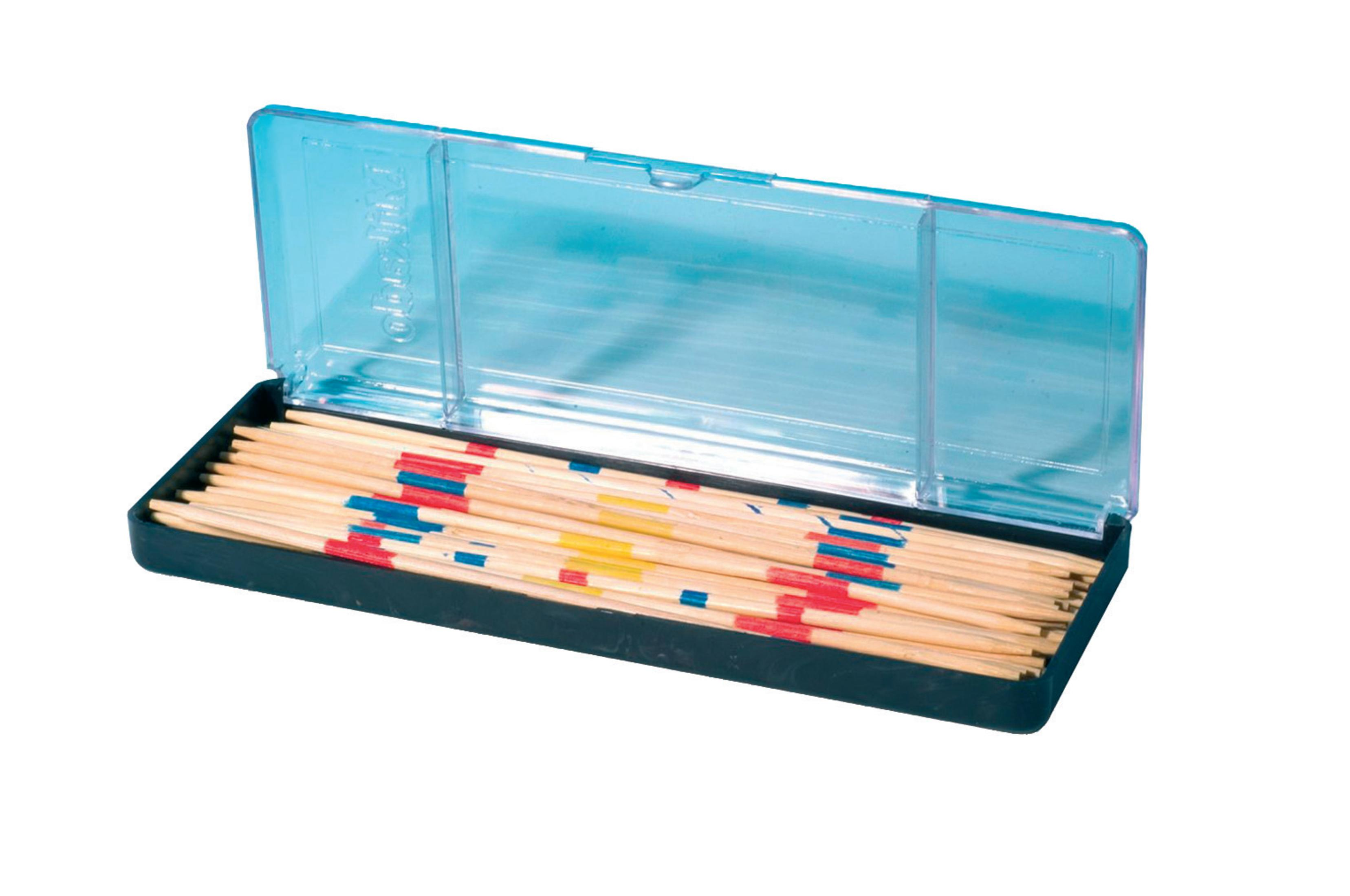 Ein Spiel mit Mikadostäben, mit blauen, roten und gelben Streifen auf den Stäben, in einer blauen Plastikbox.