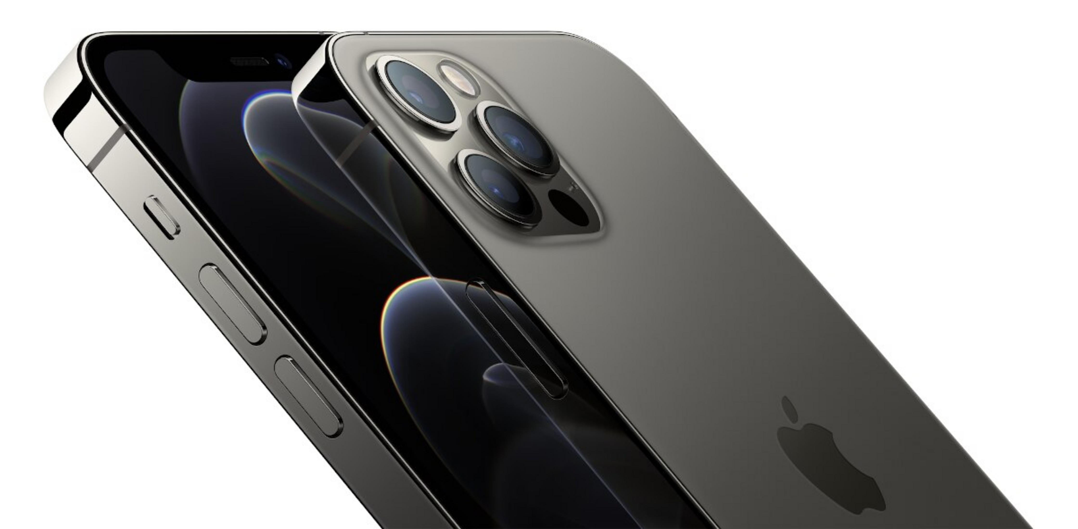 Pokazano dwa szare iPhone'y. Jeden telefon jest skierowany do widza, pokazując ekran. Tył drugiego telefonu pokazuje logo Apple i aparaty.