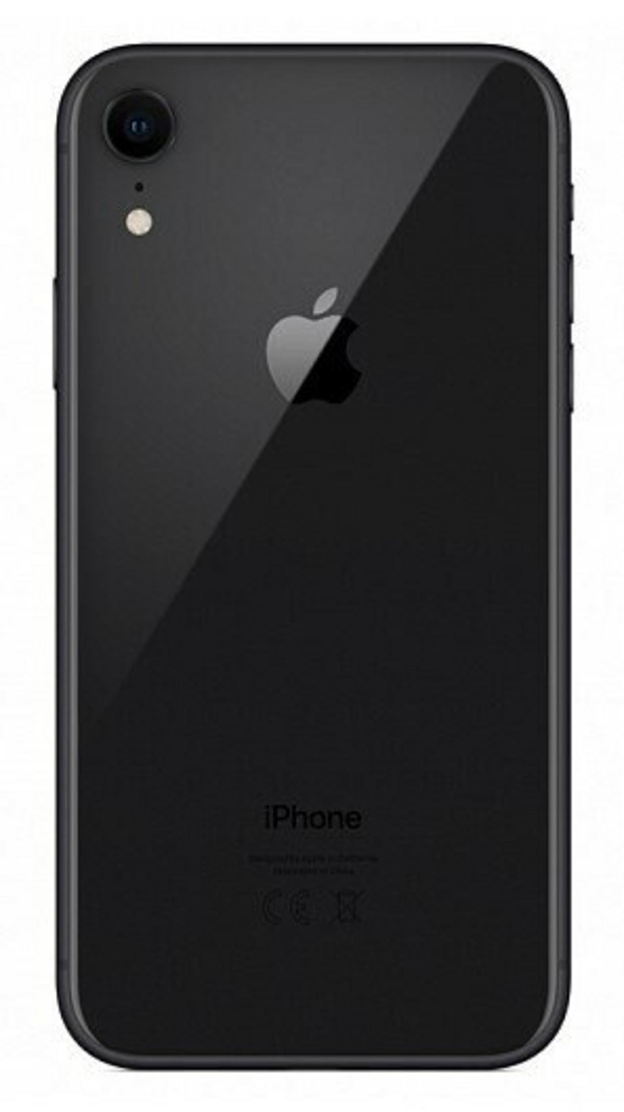 Czarny tył iPhone'a, logo Apple, aparat, lampa błyskowa i tekst iPhone na dole. Telefon jest odblaskowy.