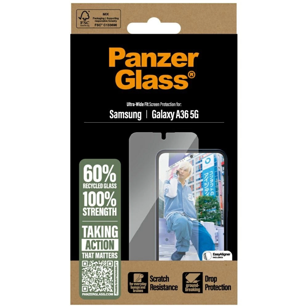 Ochraniacz ekranu PanzerGlass dla Samsung Galaxy A36 5G. Opakowanie pokazuje osobę używającą telefonu, szkło pochodzące z recyklingu.