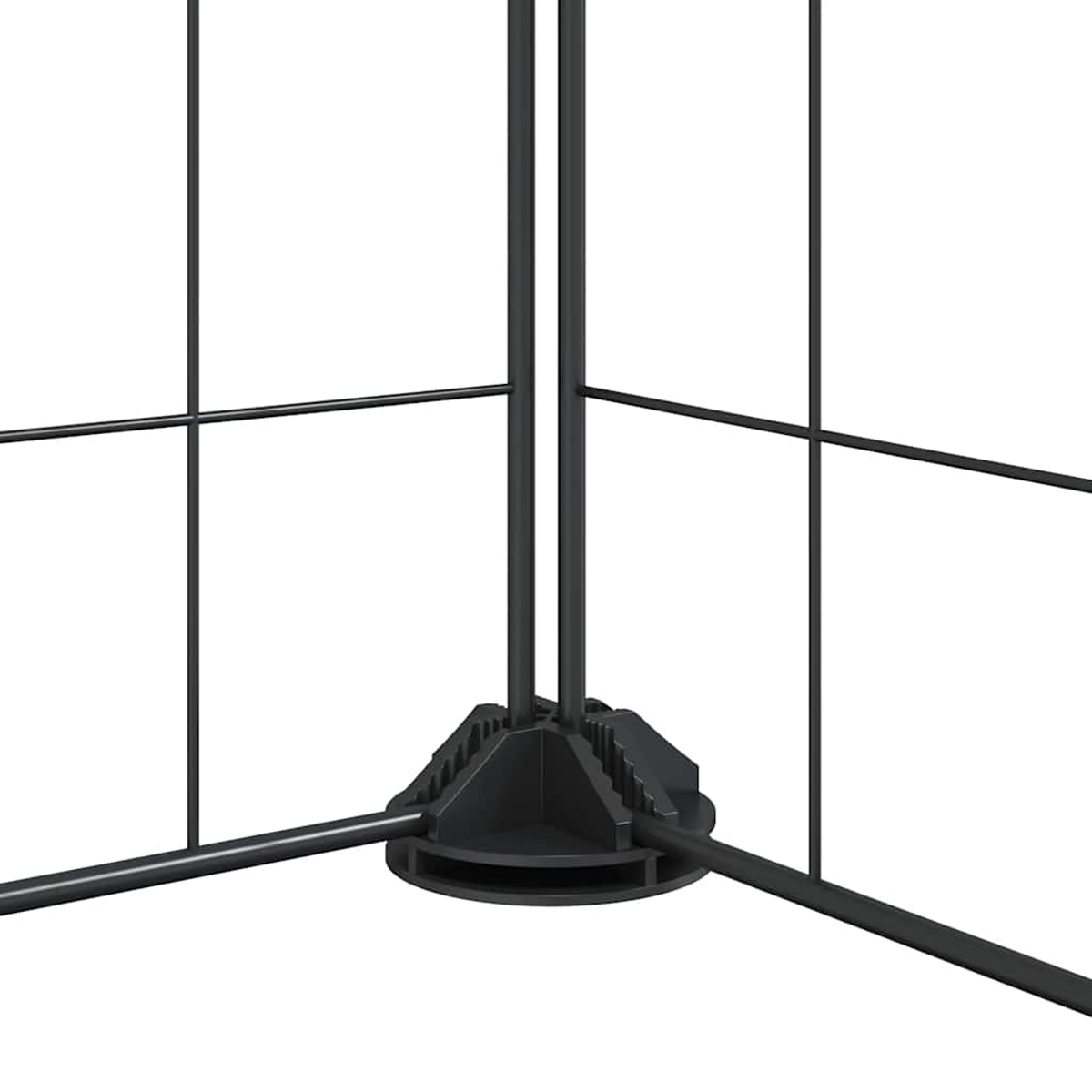 Schwarze Metallgitterstruktur auf weißem Hintergrund. Die Basis ist eine schwarze Kunststoffstütze.