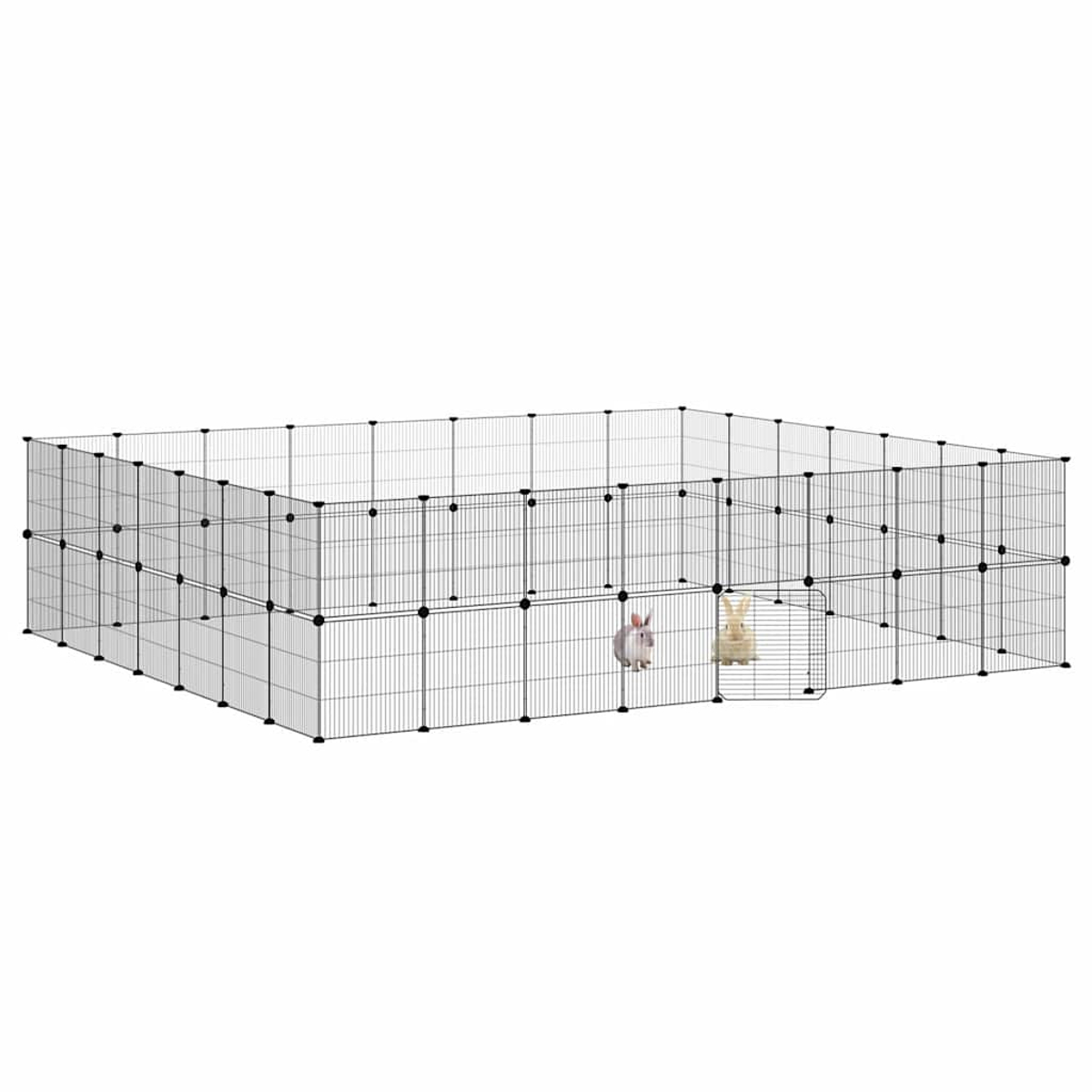 Ein Metallgehege mit zwei Kaninchen darin. Ein Kaninchen ist grau und weiß, das andere beige. Das Gehege steht auf weißem Hintergrund.