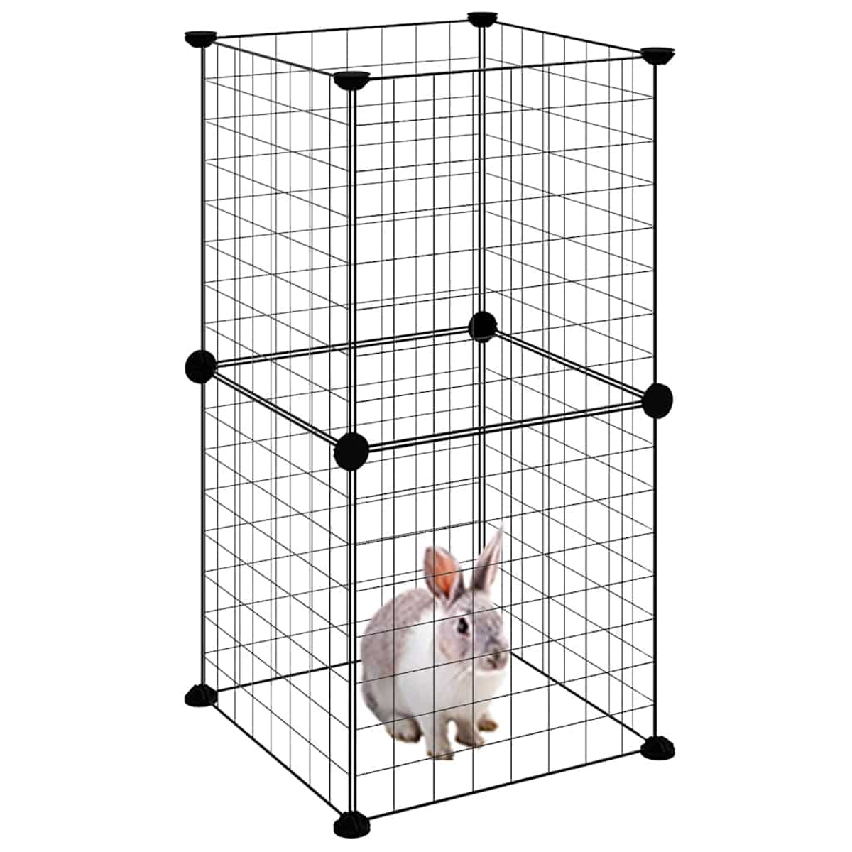 Ein Drahtkäfig mit einem Kaninchen darin. Das Kaninchen ist weiß und grau. Der Käfig ist schwarz.