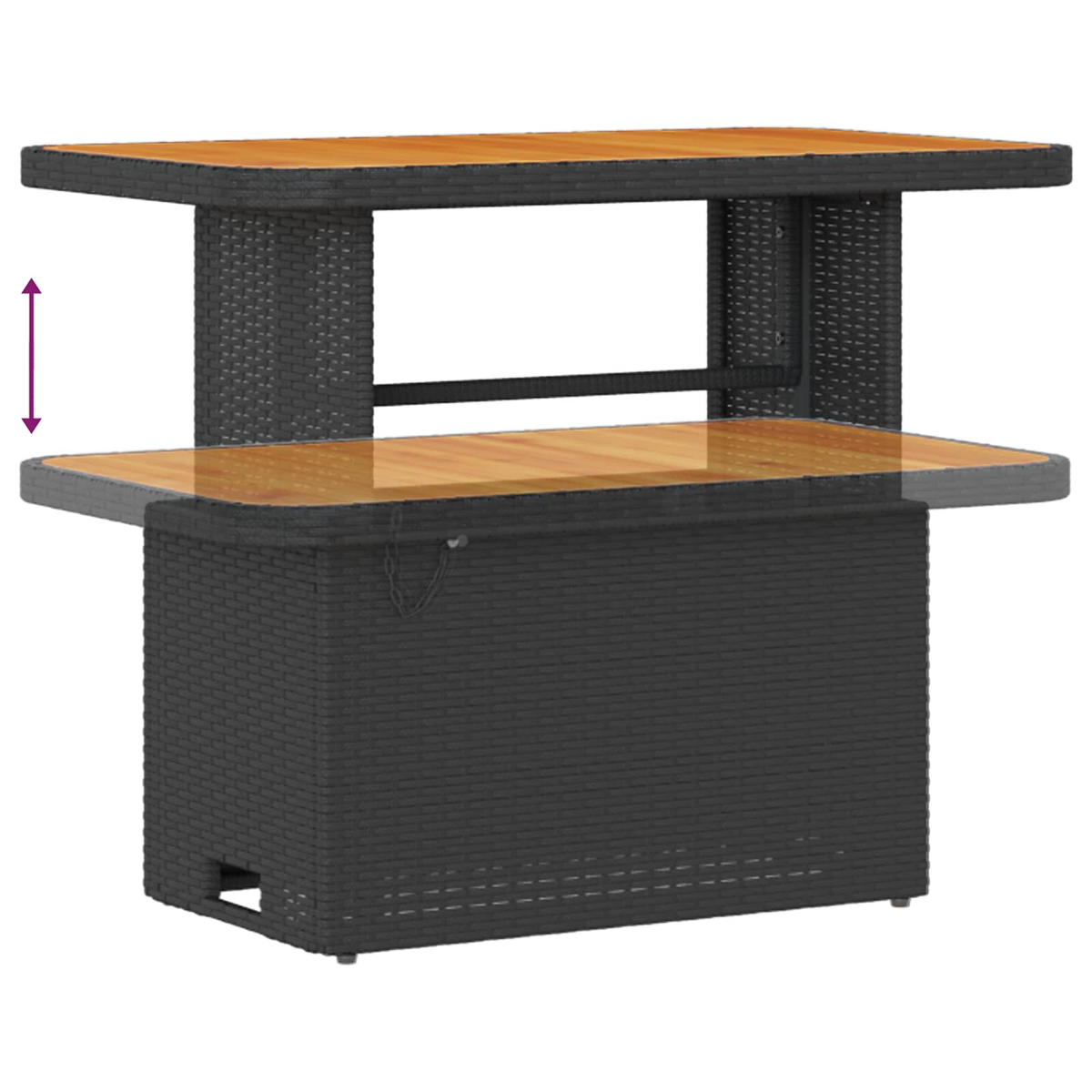 Ein moderner Bartisch im Freien mit einer Holzplatte und einem schwarzen gewebten Sockel. Der Tisch hat zwei Ebenen und steht auf weißem Grund.