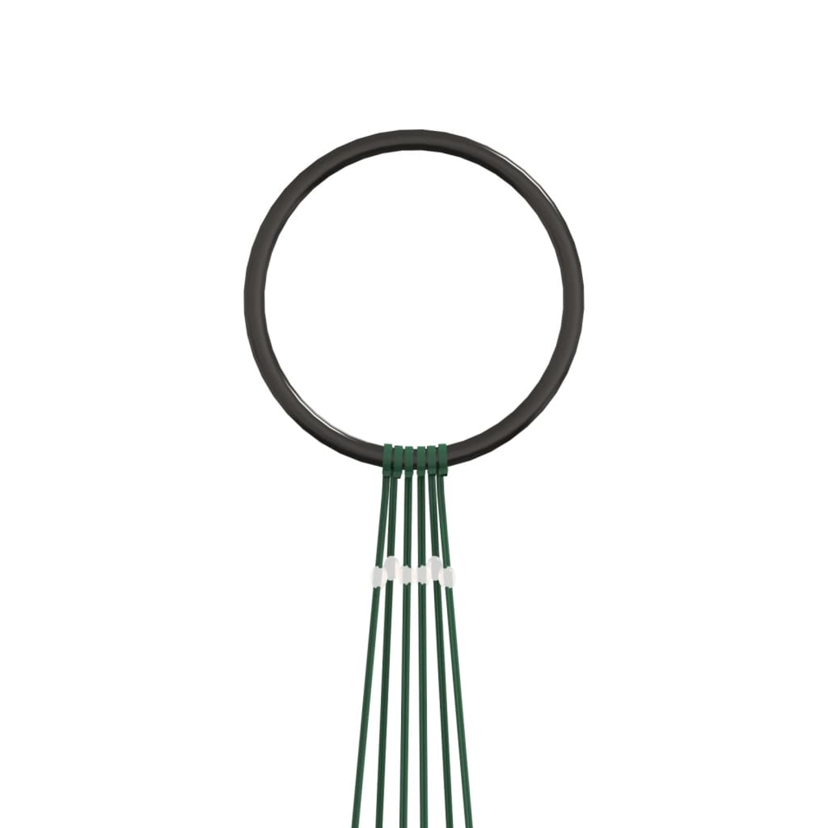 Ein dunkler Ring über grünen Schnüren mit weißen Perlen auf weißem Hintergrund.
