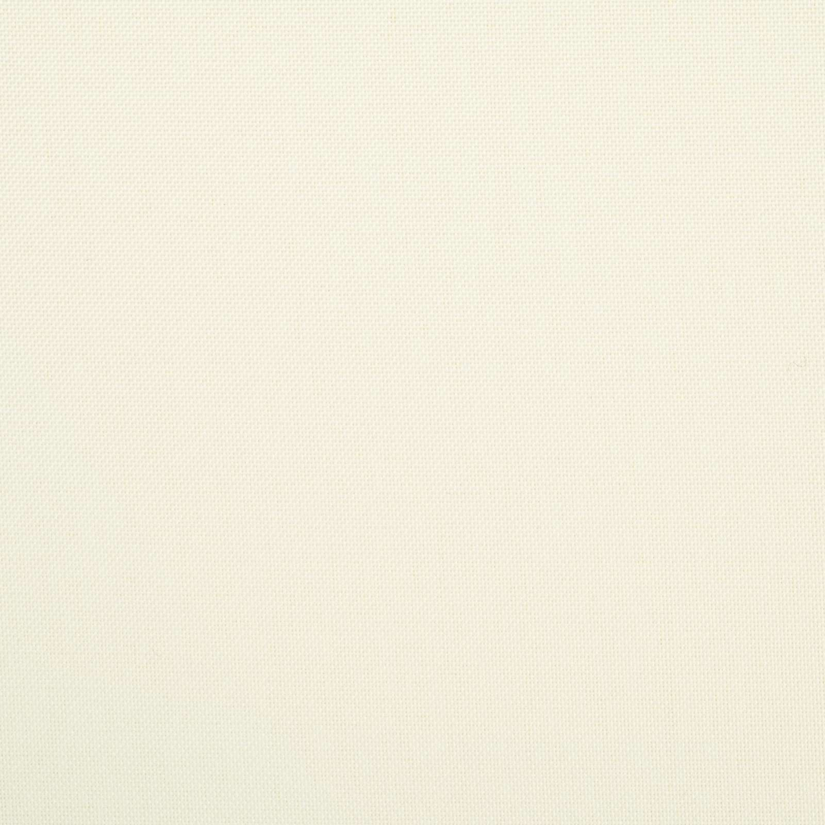 Das Bild zeigt eine Nahaufnahme eines cremefarbenen Stoffes mit subtiler Webstruktur. Die Oberfläche wirkt eben und glatt.