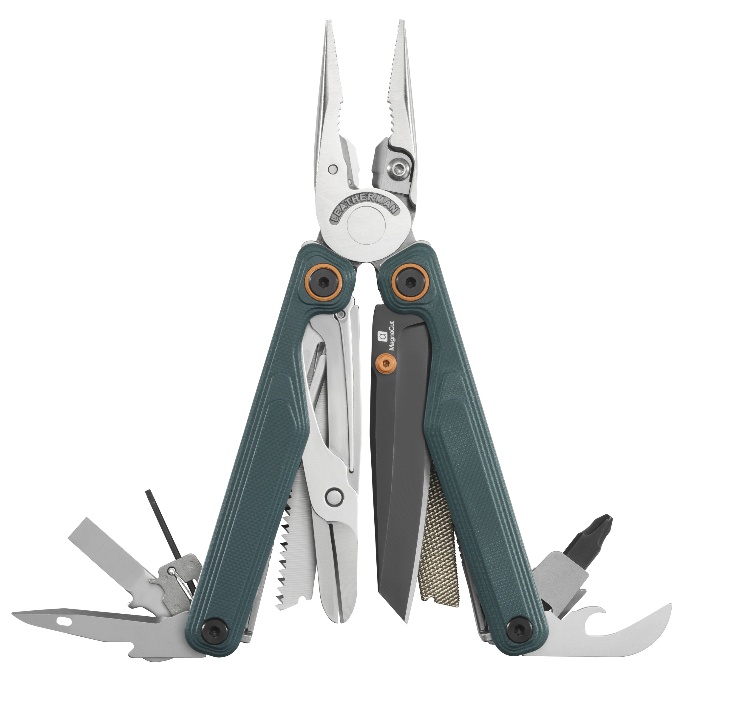 Multitool con pinze, coltello, sega e altri attrezzi. È verde acqua e argento, aperto su sfondo bianco.
