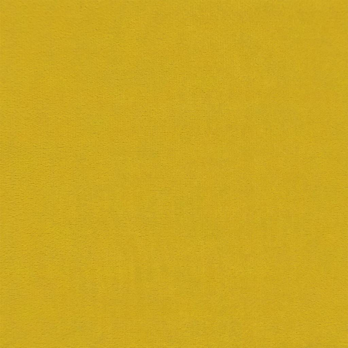 Nahaufnahme eines gelben Stoffes. Die Farbe ist einfarbig, mit leicht strukturierter Oberfläche. Der Stoff ist gleichmäßig beleuchtet.