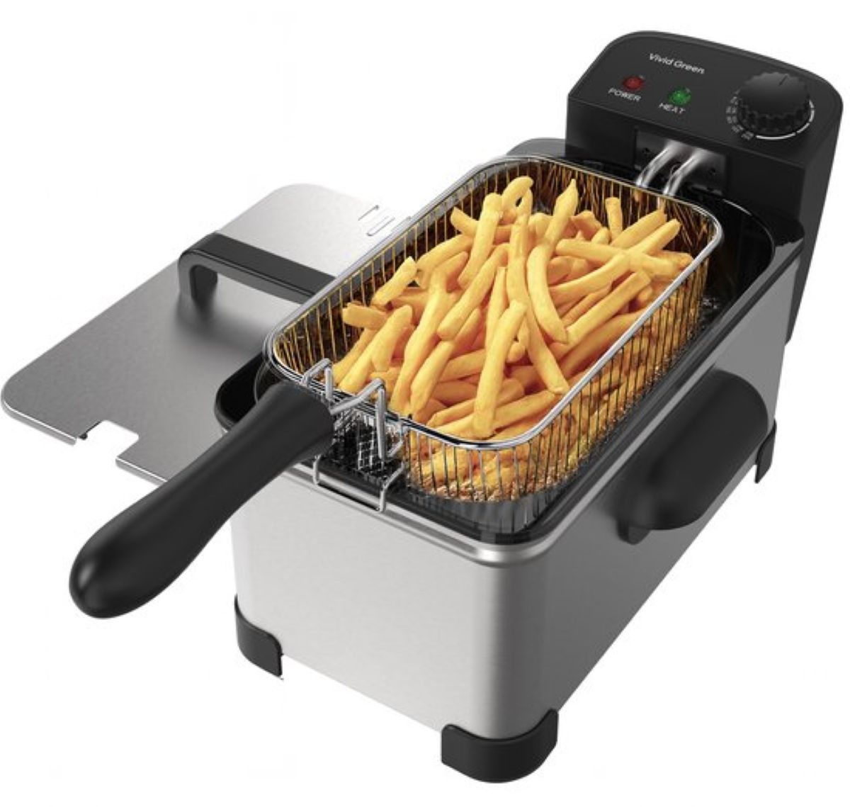 Een friteuse met een mand vol goudgele friet. De friteuse is zilver en zwart, met een open deksel.