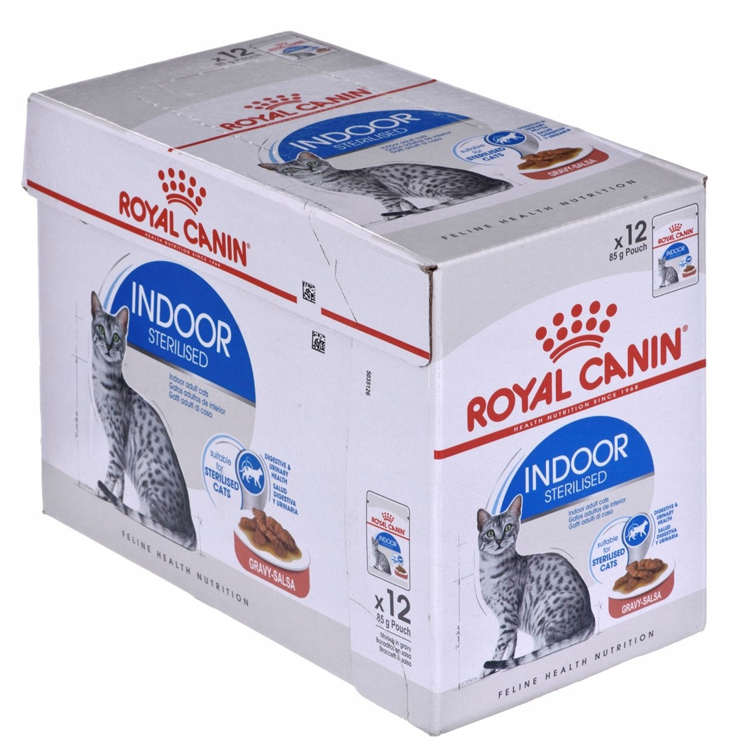 Kartony karmy dla kotów Royal Canin, 'Indoor Sterilised'. Zawiera obraz kota, szczegóły produktu.