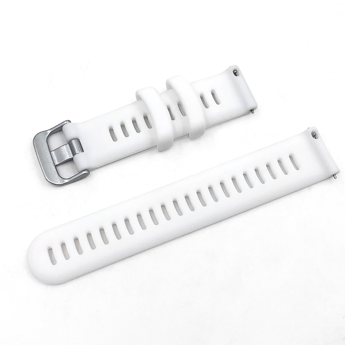 Dwa białe paski do zegarków ze srebrną klamrą. Jeden ma otwory, drugi pętle.