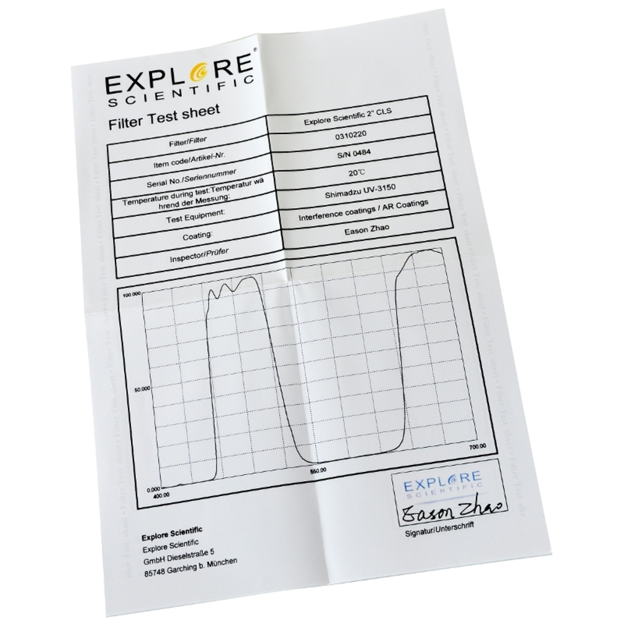 Ein weißes Testblatt mit Diagramm und Text, darunter 'Explore Scientific' und die Unterschrift 'Eason Zhao'.