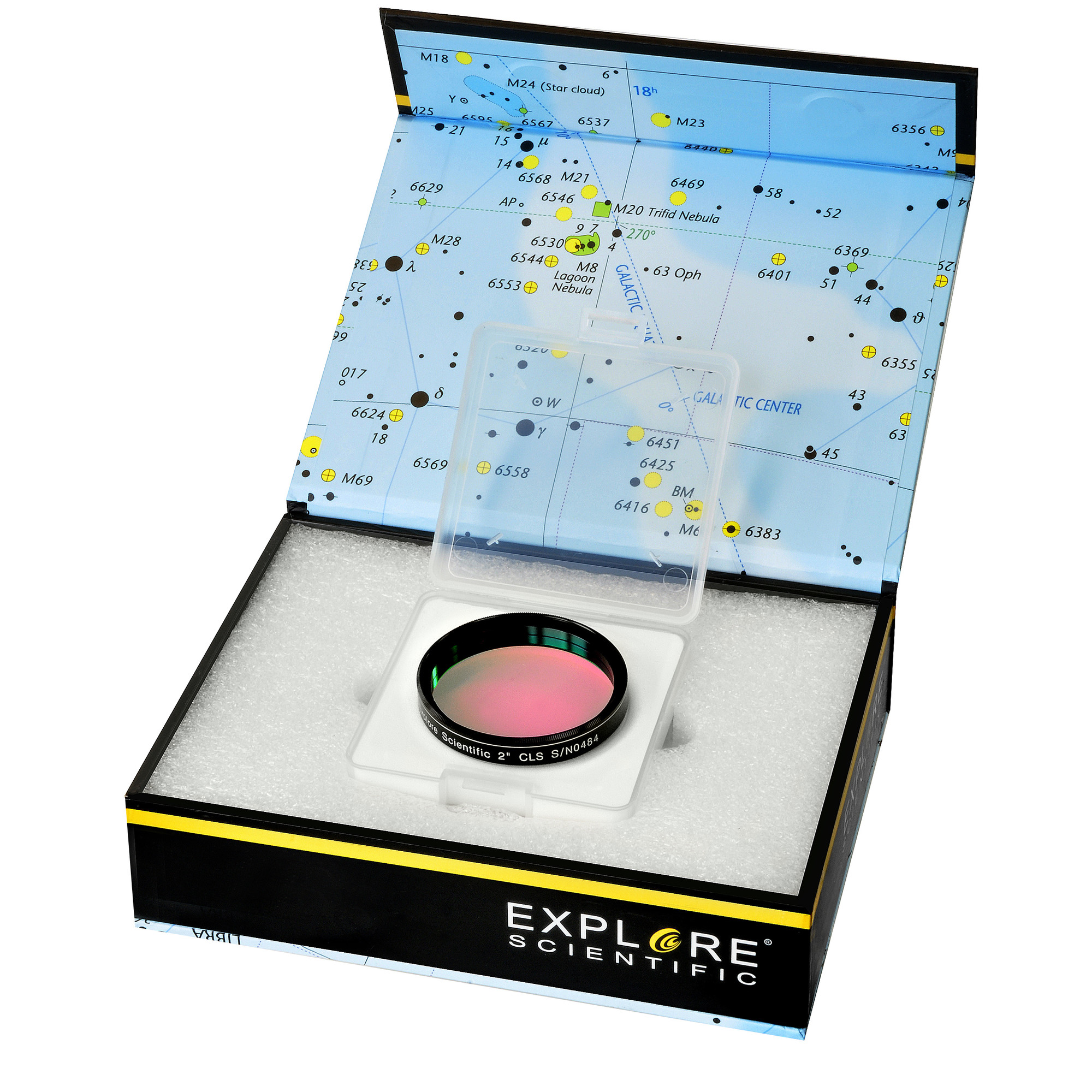 Eine Box mit Filter und Sternenkarte. Der Filter befindet sich in einem transparenten Gehäuse. Die Box ist schwarz und gelb.