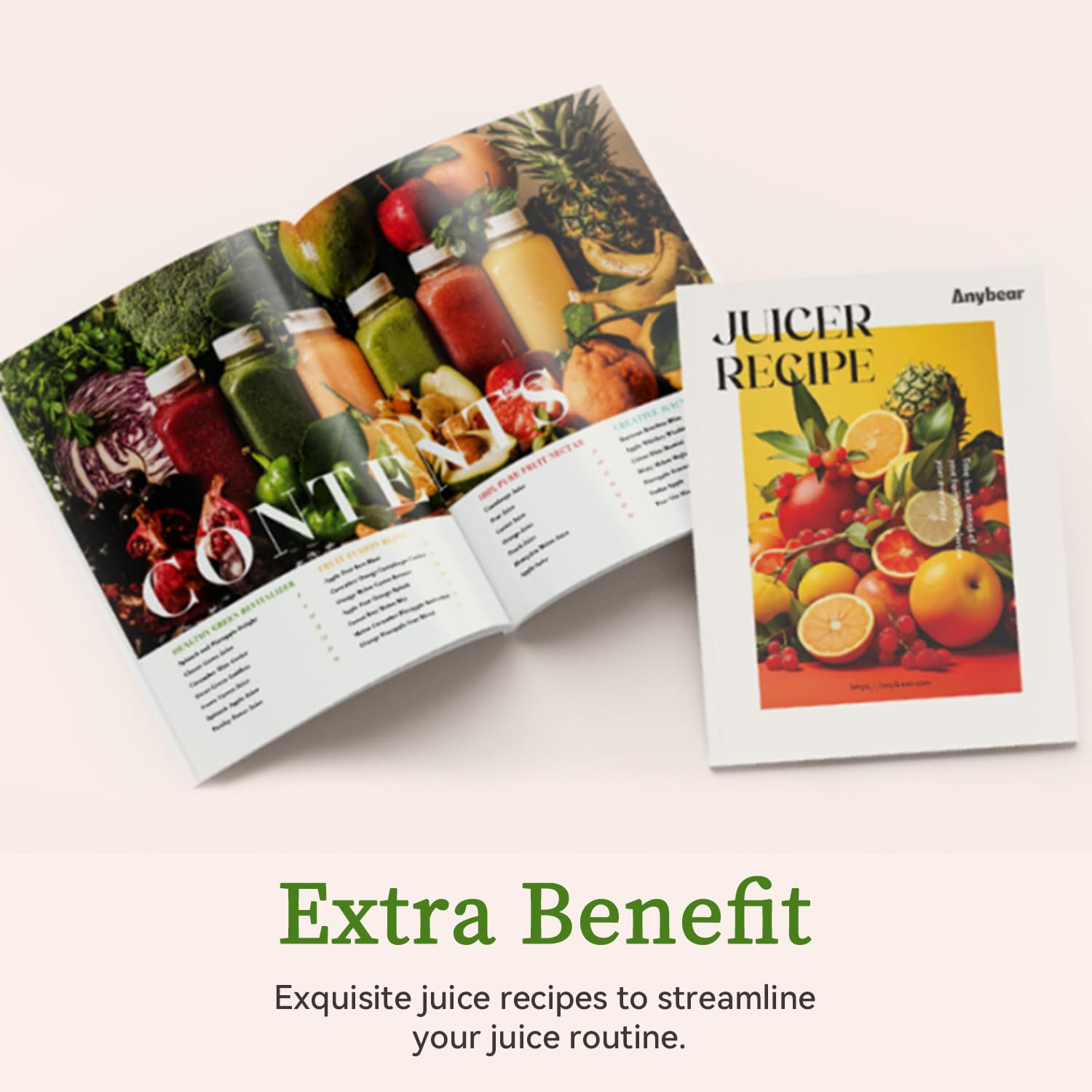Offenes Buch mit Saftrezepten und Zutaten, mit einem Einband mit der Aufschrift 'Juicer Recipe'. Text darunter lautet 'Extra Benefit'.