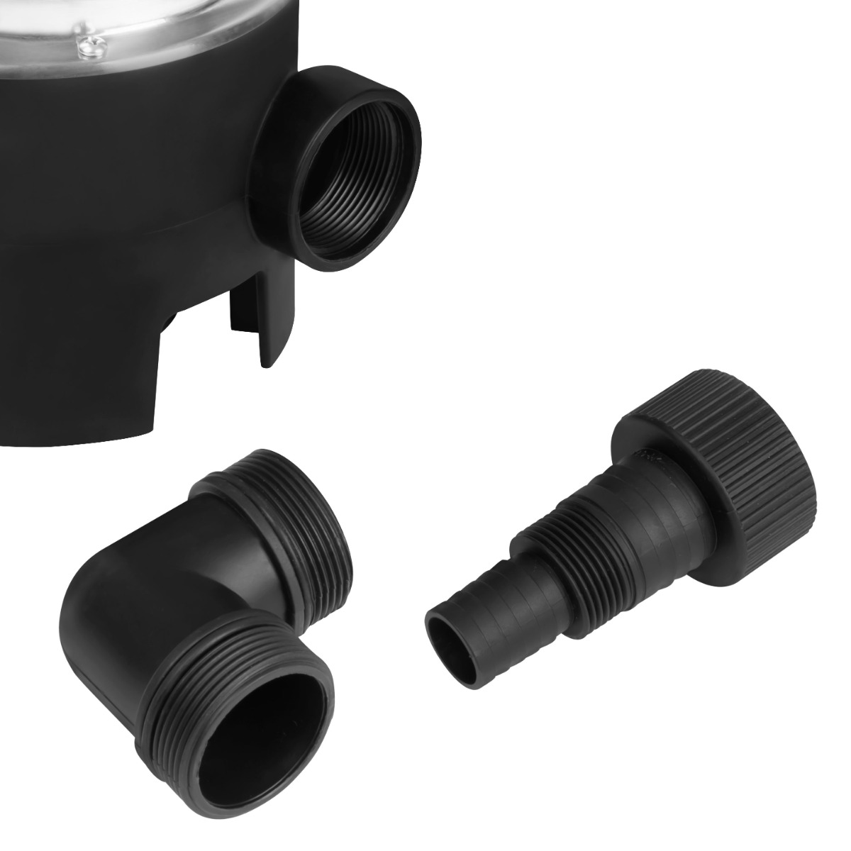 Zwarte plastic loodgietersonderdelen op witte achtergrond: een filter, een elleboog en een slangconnector.