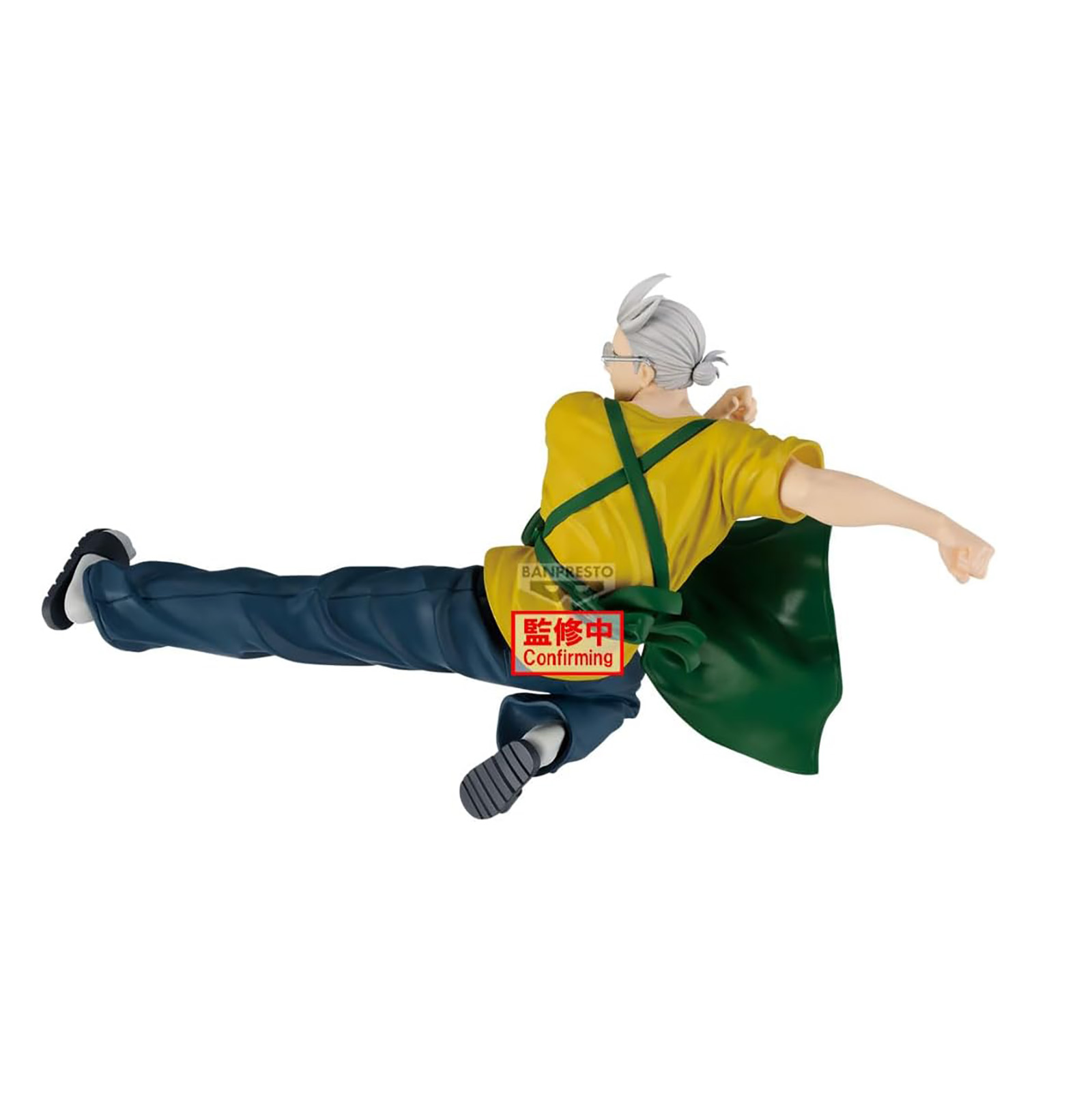 Figura de hombre en pose de acción, camisa amarilla, delantal y capa verdes, pantalones azules, gafas, pelo gris, fondo blanco.