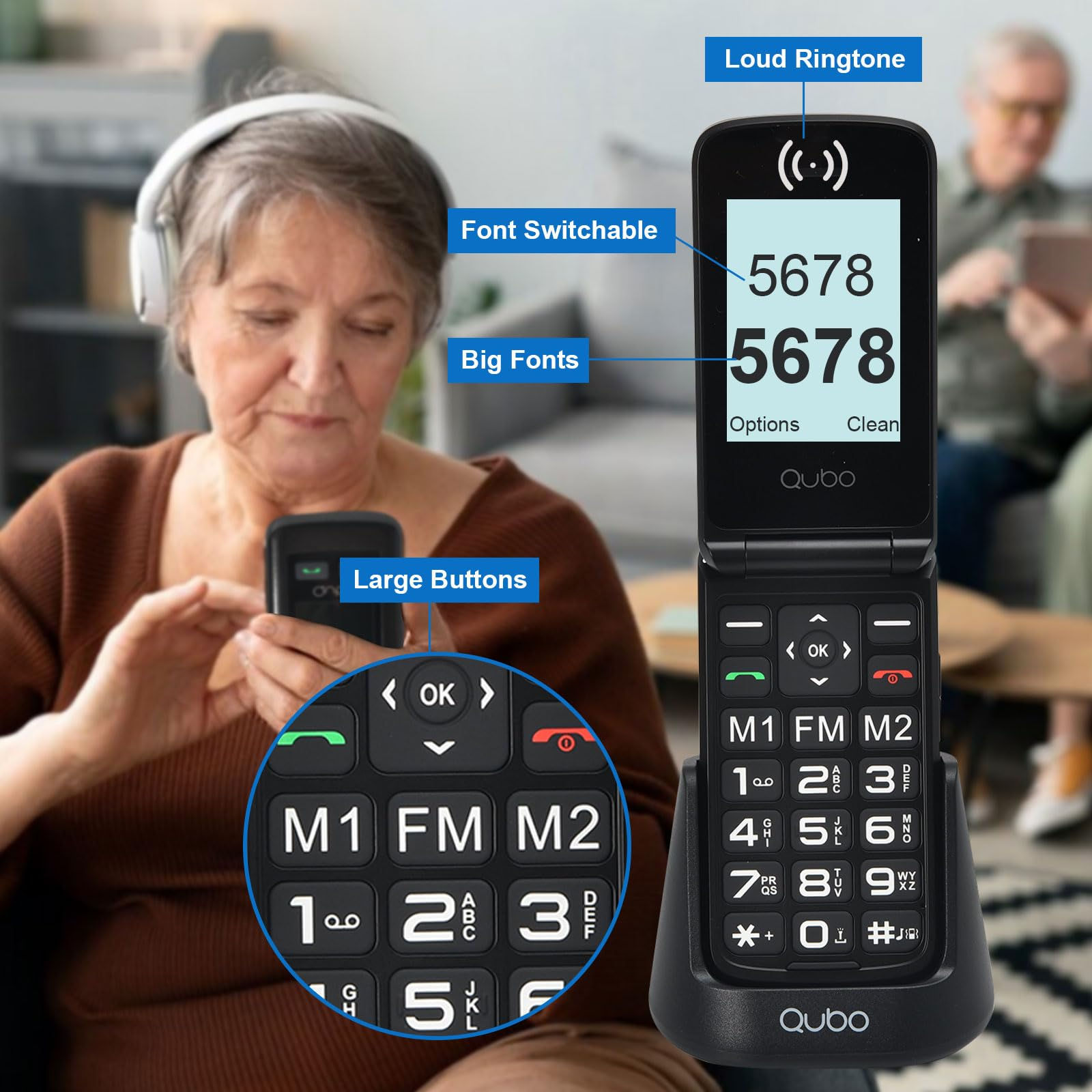 Una donna anziana con le cuffie tiene in mano un telefono a conchiglia con pulsanti grandi, caratteri grandi e suoneria alta.