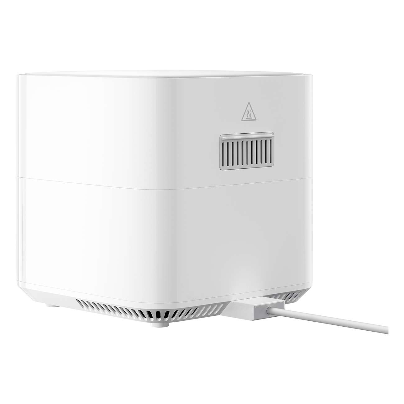 Biała frytkownica powietrzna z podłączonym przewodem zasilającym. Ma otwór wentylacyjny i symbol ostrzegawczy. Tło jest białe.