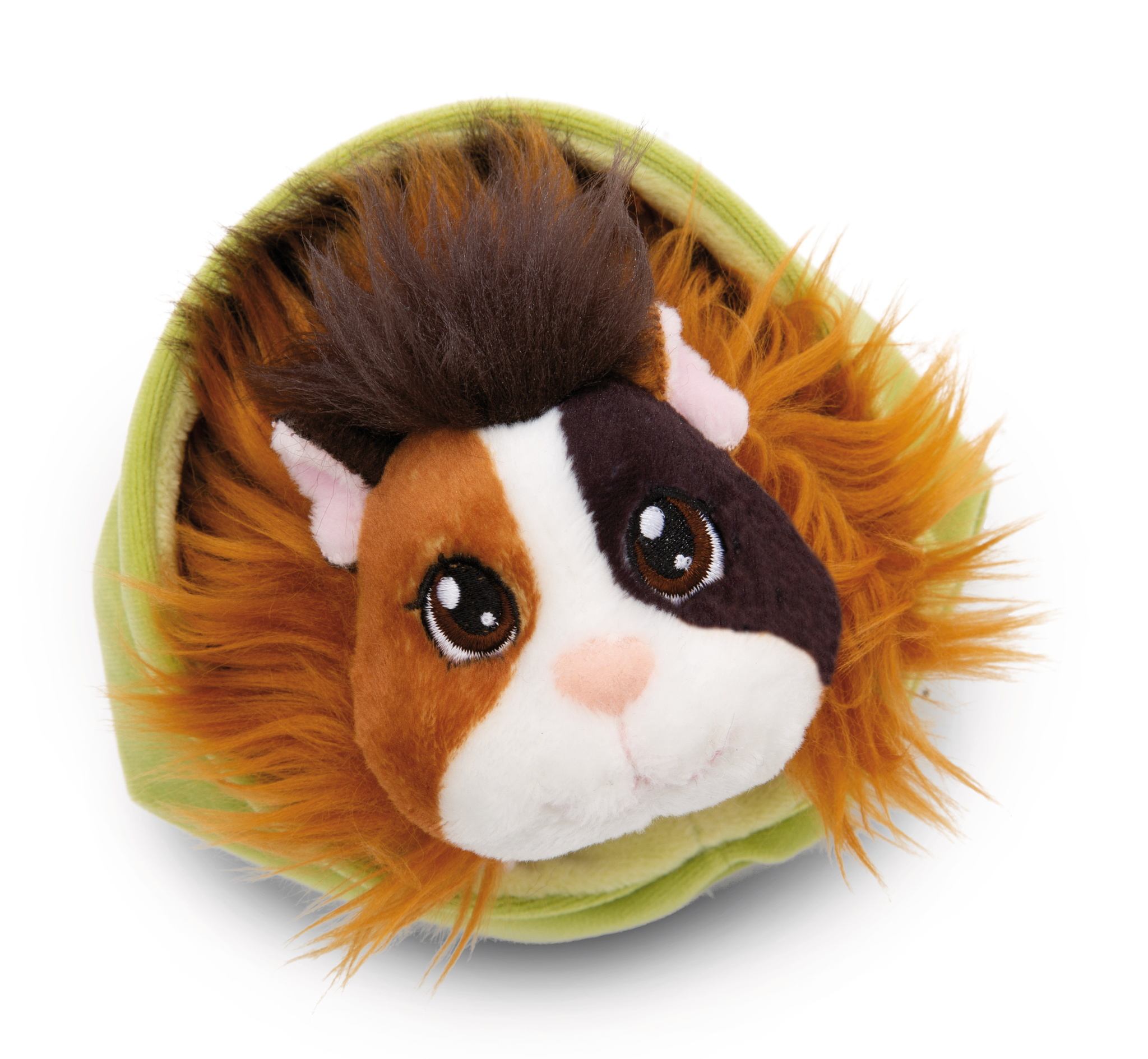 Ein Plüschmeerschweinchen-Spielzeug mit orangefarbenem, weißem und braunem Fell in einem grünen, flauschigen Bett.