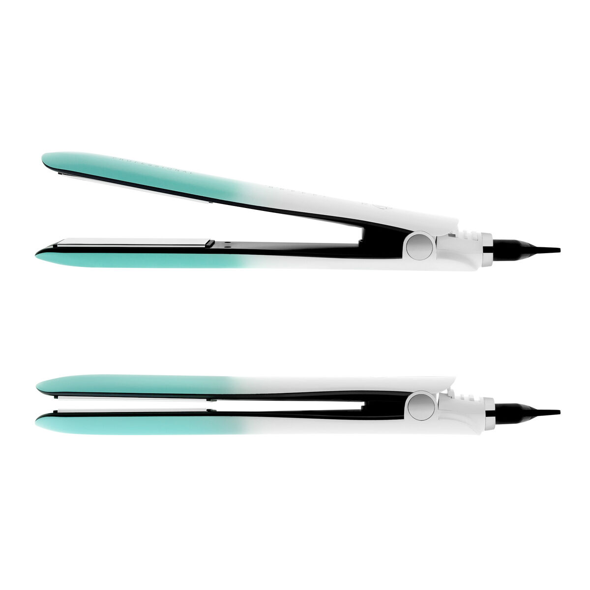 Dos planchas para el pelo. La superior está abierta, la inferior cerrada. Ambas blancas con puntas degradadas en verde azulado. Placas y puntas negras. Fondo blanco.