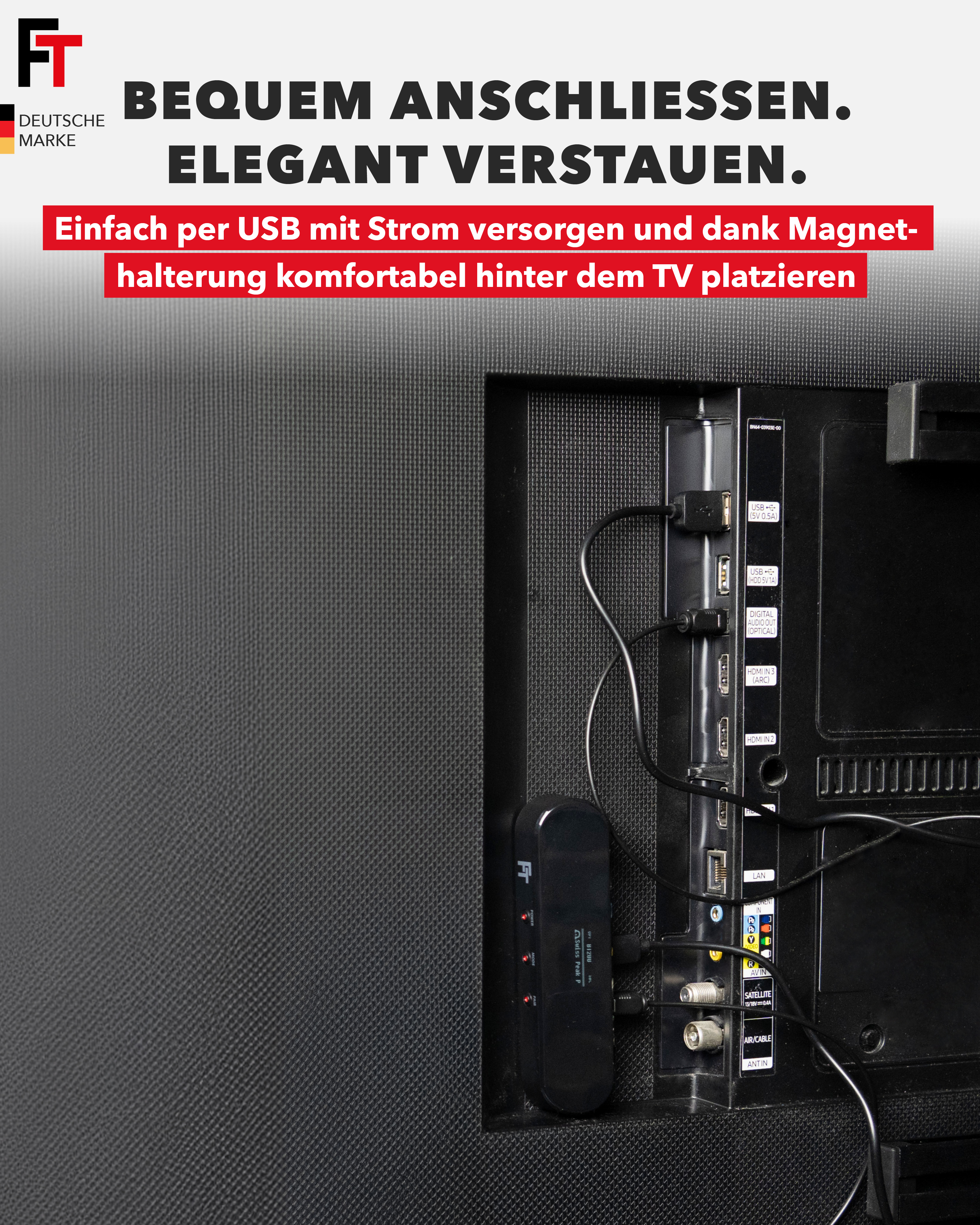 Schwarze TV-Rückseite mit Anschlüssen. Ein schwarzes Gerät ist per USB verbunden. Text: Einfach anschließen und elegant verstauen.