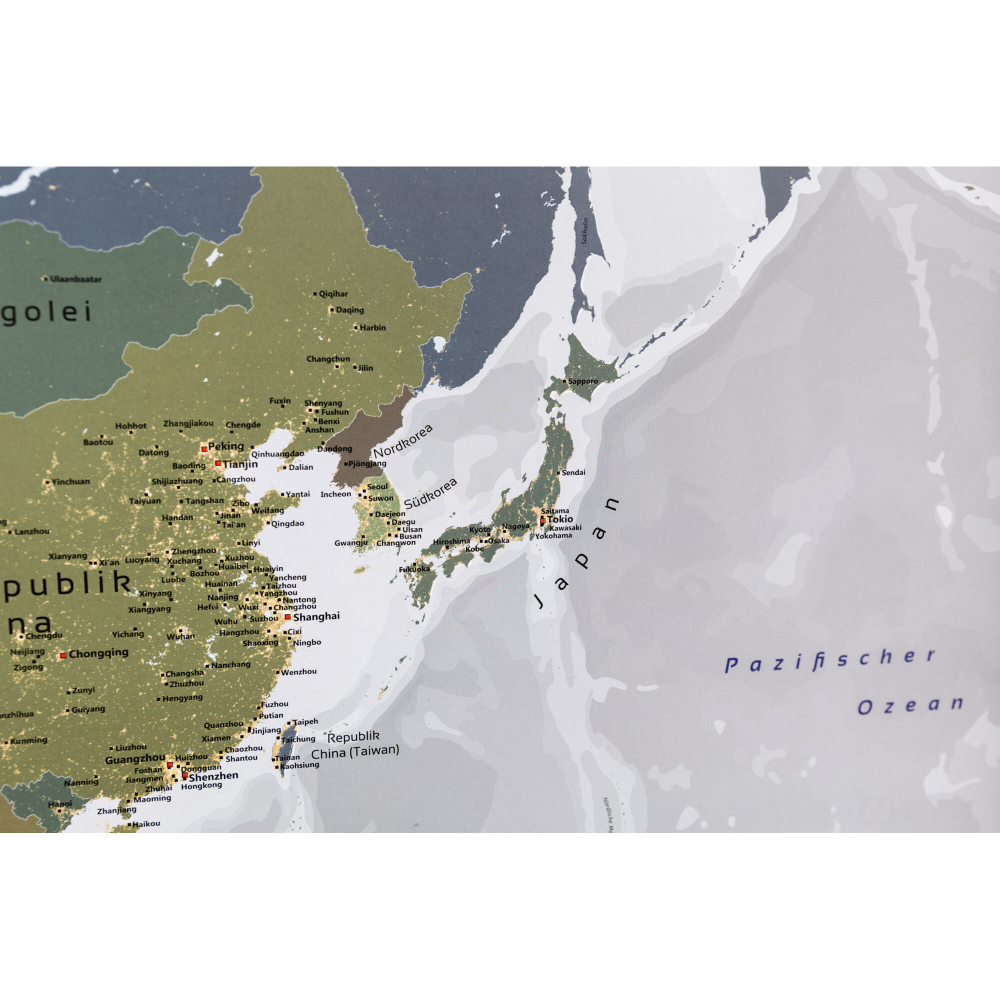 Eine Karte von Ostasien mit Ländern wie China, Japan und Korea. Der Pazifik ist ebenfalls sichtbar.