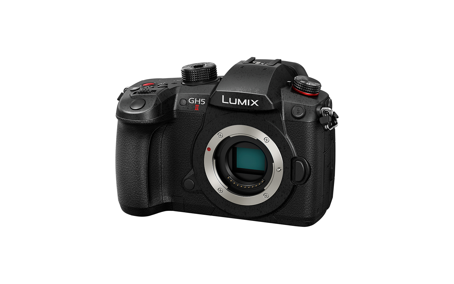 Eine schwarze Lumix GH5 II Kamera auf weißem Hintergrund. Sie hat verschiedene Knöpfe und einen Objektivanschluss. Der Markenname ist sichtbar.