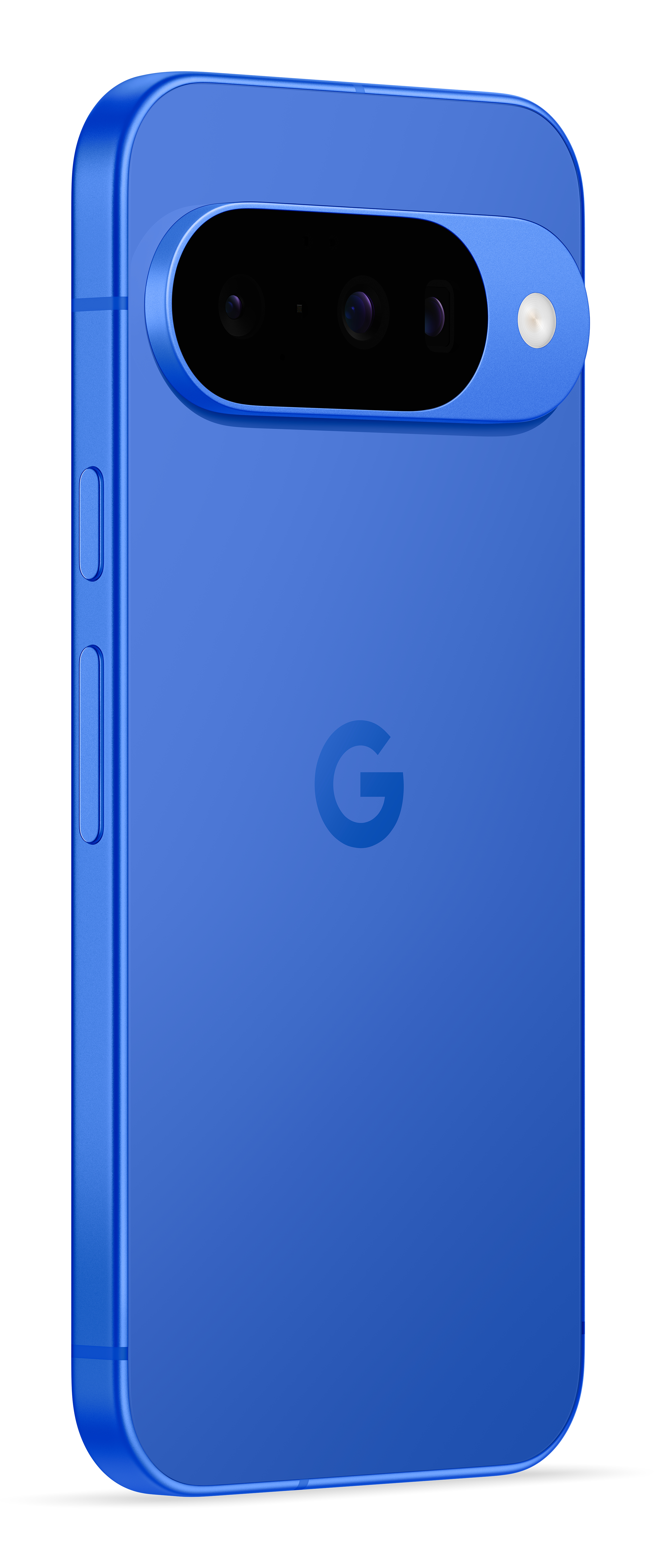 Blaues Smartphone mit Google-Logo. Verfügt über eine Kameraleiste mit Linsen und einem Blitz. Das Telefon hat eine glatte Oberfläche.
