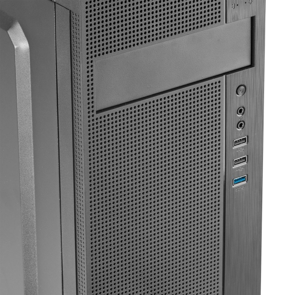 Vista ravvicinata di un case per computer grigio scuro. Ha un pannello frontale perforato e diverse porte USB e pulsanti.