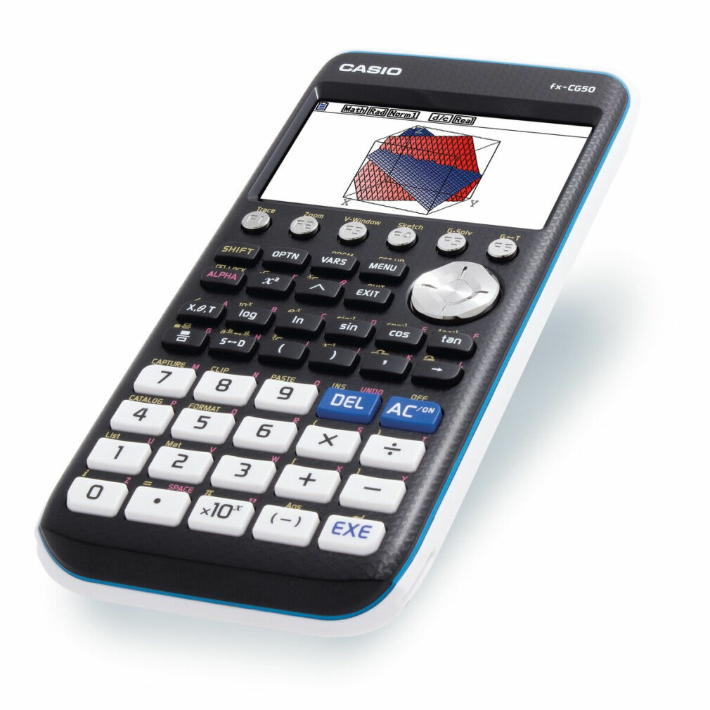 Ein Casio fx-CG50-Rechner mit einem 3D-Diagramm. Er hat schwarze Tasten und einen Bildschirm. Der Rechner befindet sich auf weißer Oberfläche.