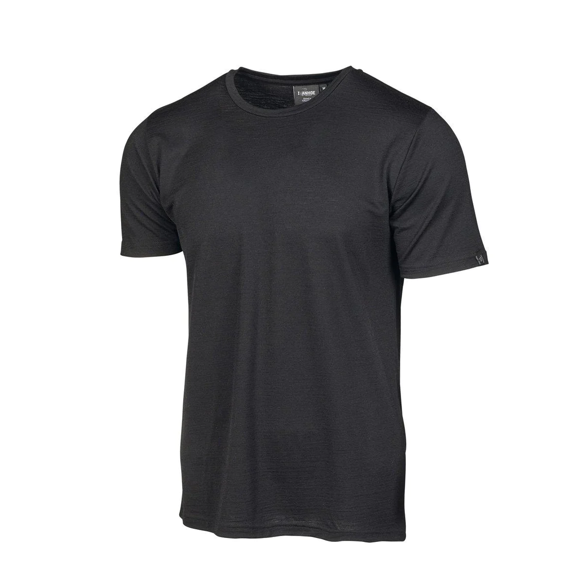Ein schwarzes Kurzarm-T-Shirt ist vor weißem Hintergrund isoliert. Das Shirt hat einen Rundhalsausschnitt und ein schlichtes Design.