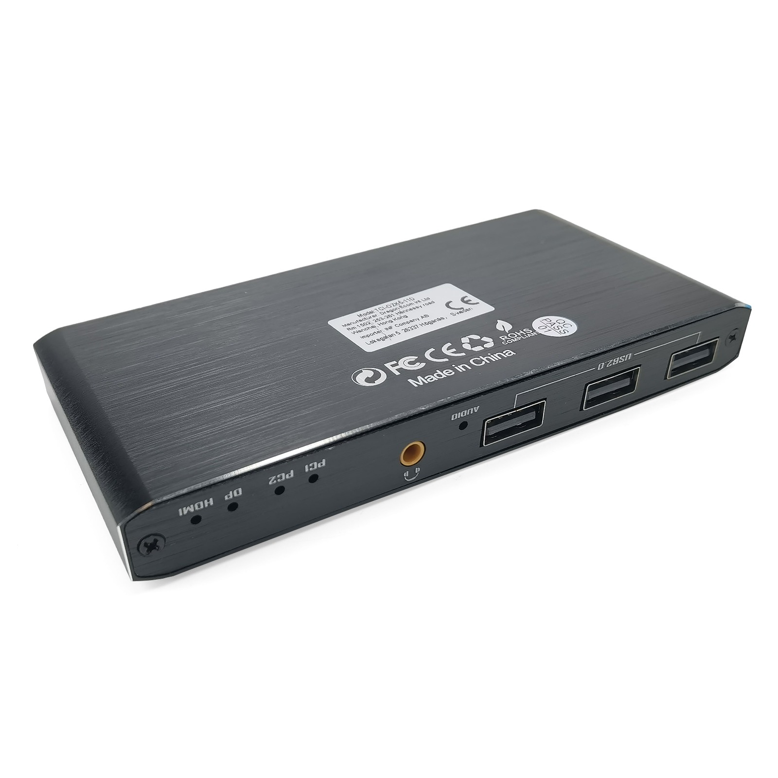 Schwarzes rechteckiges Gerät mit Anschlüssen, Etiketten und Text. Enthält USB-, HDMI- und Audioanschlüsse. Hergestellt in China.