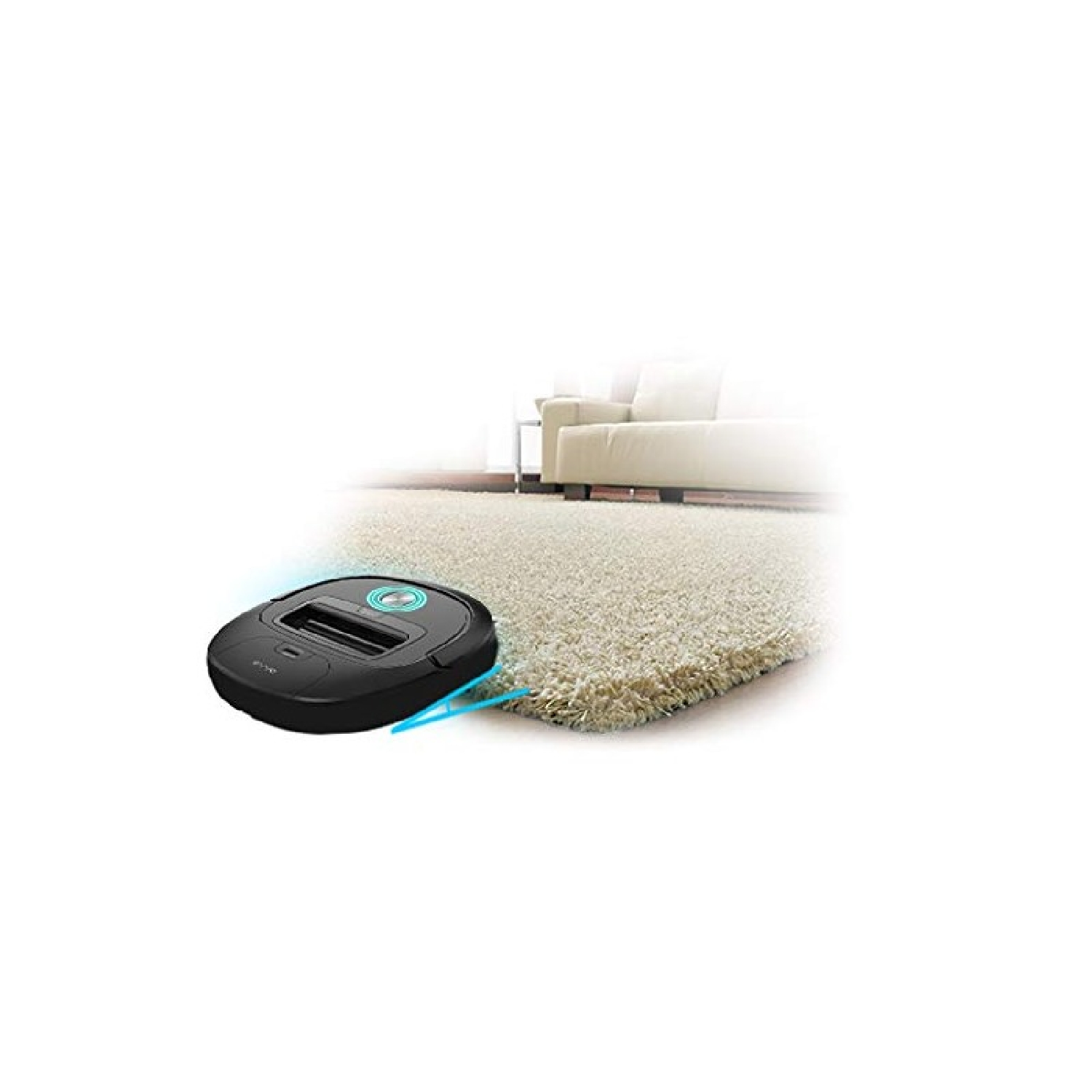 Un aspirapolvere robot nero su un tappeto beige. Un divano bianco sullo sfondo. L'aspirapolvere emette una luce blu.