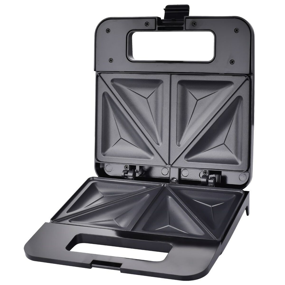 Otwarta czarna opiekacz do kanapek. Górna część ma uchwyt. Dolna część jest otwarta, pokazując trójkątne płyty do gotowania.