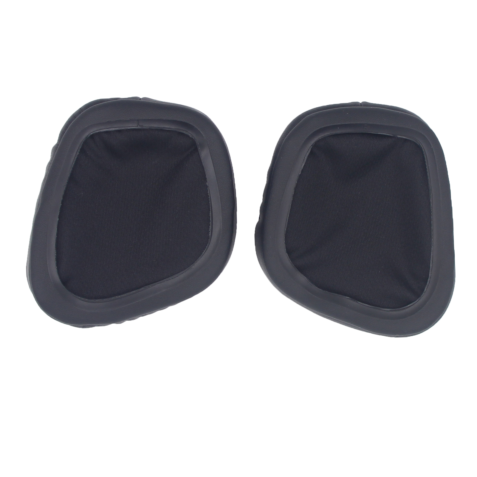 Dwie czarne nausznice do słuchawek, z miękkim materiałem wewnętrznym i twardą zewnętrzną ramką, na białym tle.