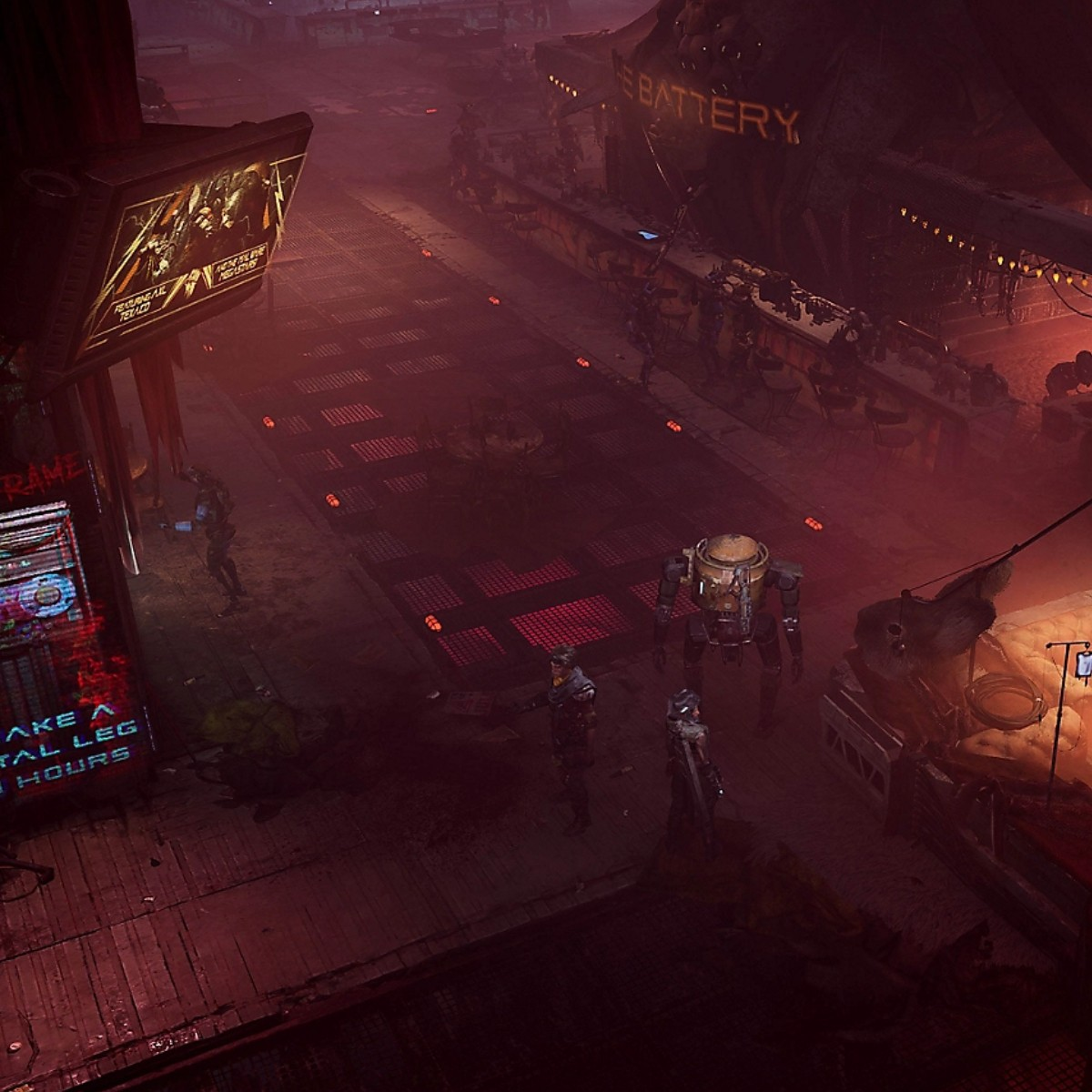 Mroczna, przemysłowa scena z robotami i postaciami. Duży znak głosi "The Battery". Czerwone oświetlenie rzuca cienie.