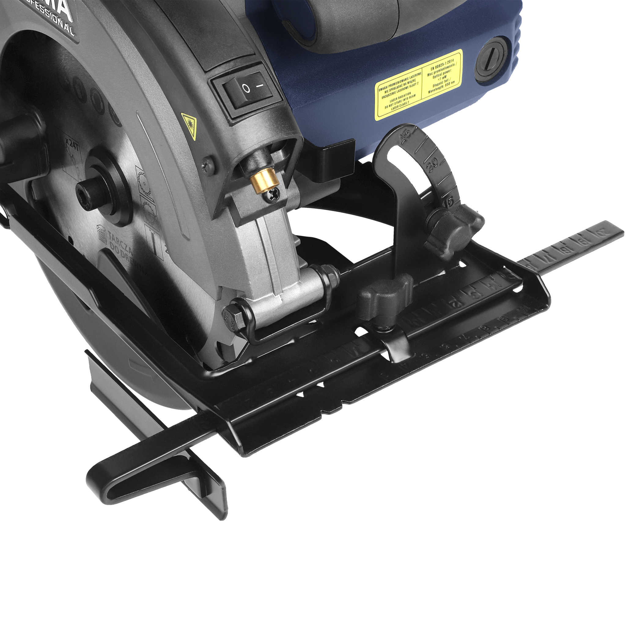 Piła tarczowa z czarną podstawą i ostrzem. Ma niebiesko-czarny silnik. Ostrze jest srebrne.