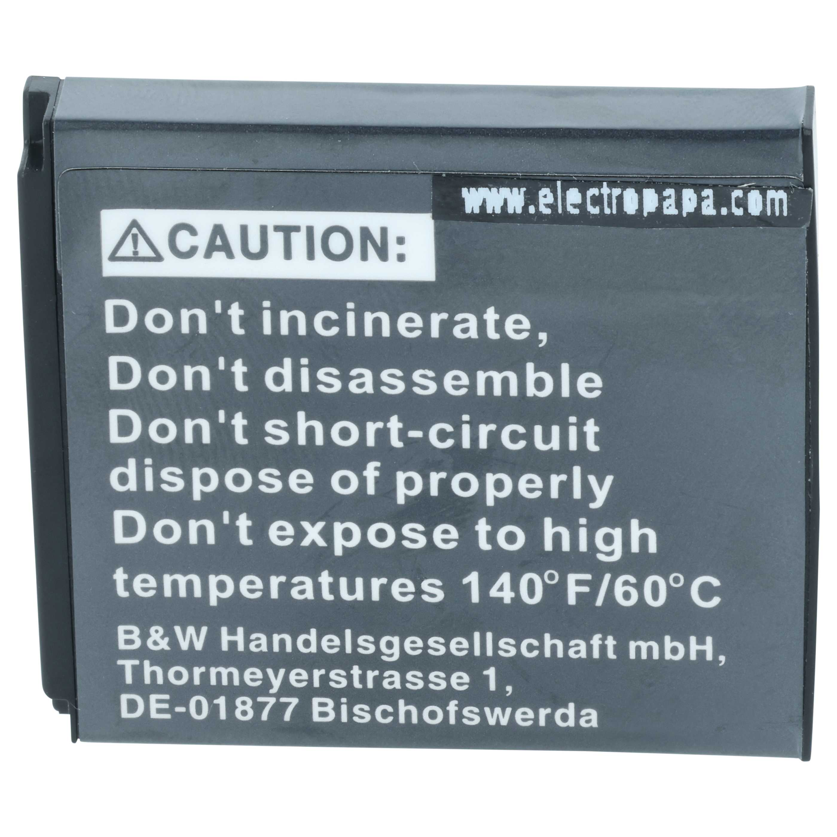 Ein Etikett auf einem schwarzen Objekt. Es steht VORSICHT: mit Sicherheitshinweisen. Die Website ist www.electropapa.com.