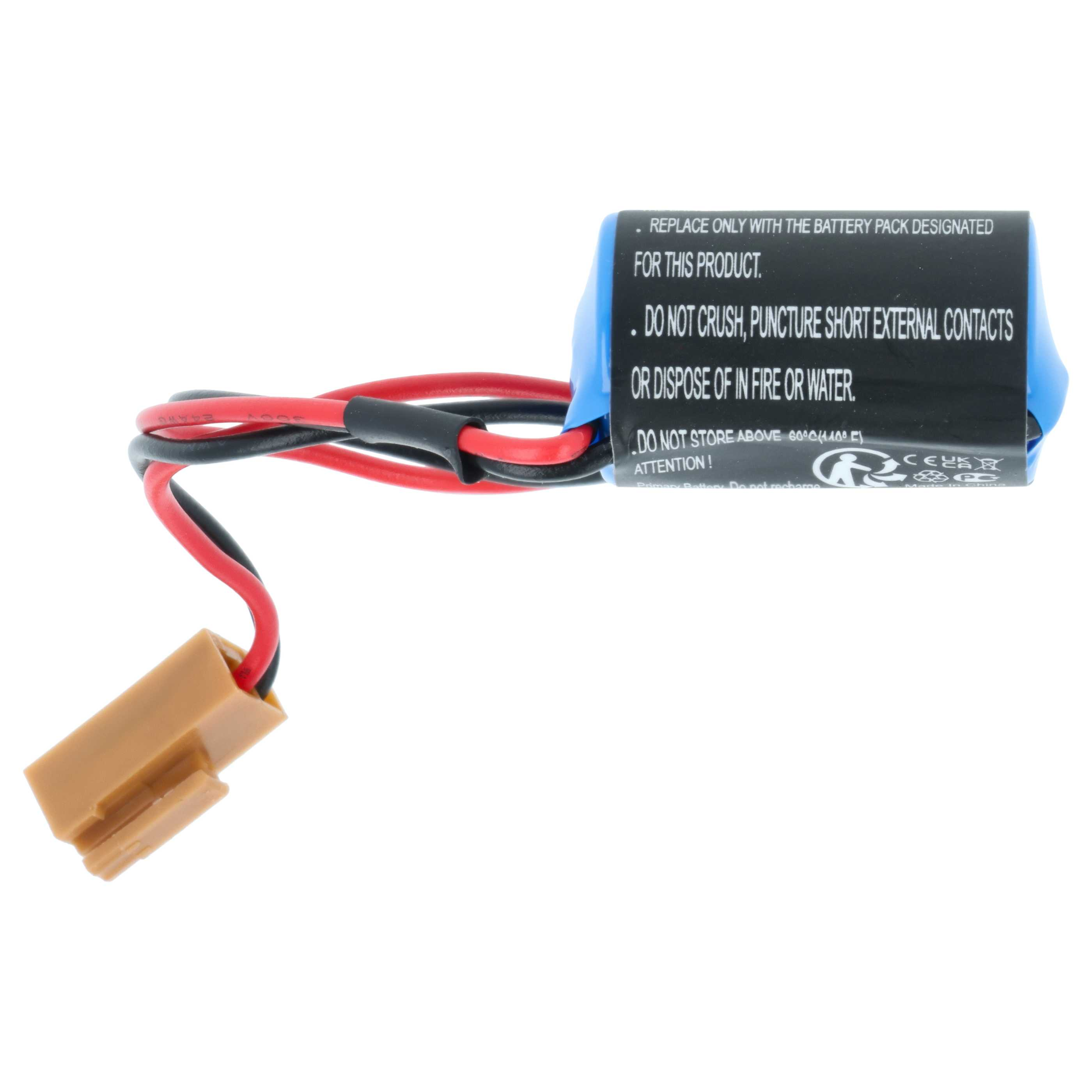 Eine Batterie mit blauem und schwarzem Gehäuse, roten und schwarzen Drähten und einem beigefarbenen Stecker auf weißem Hintergrund.