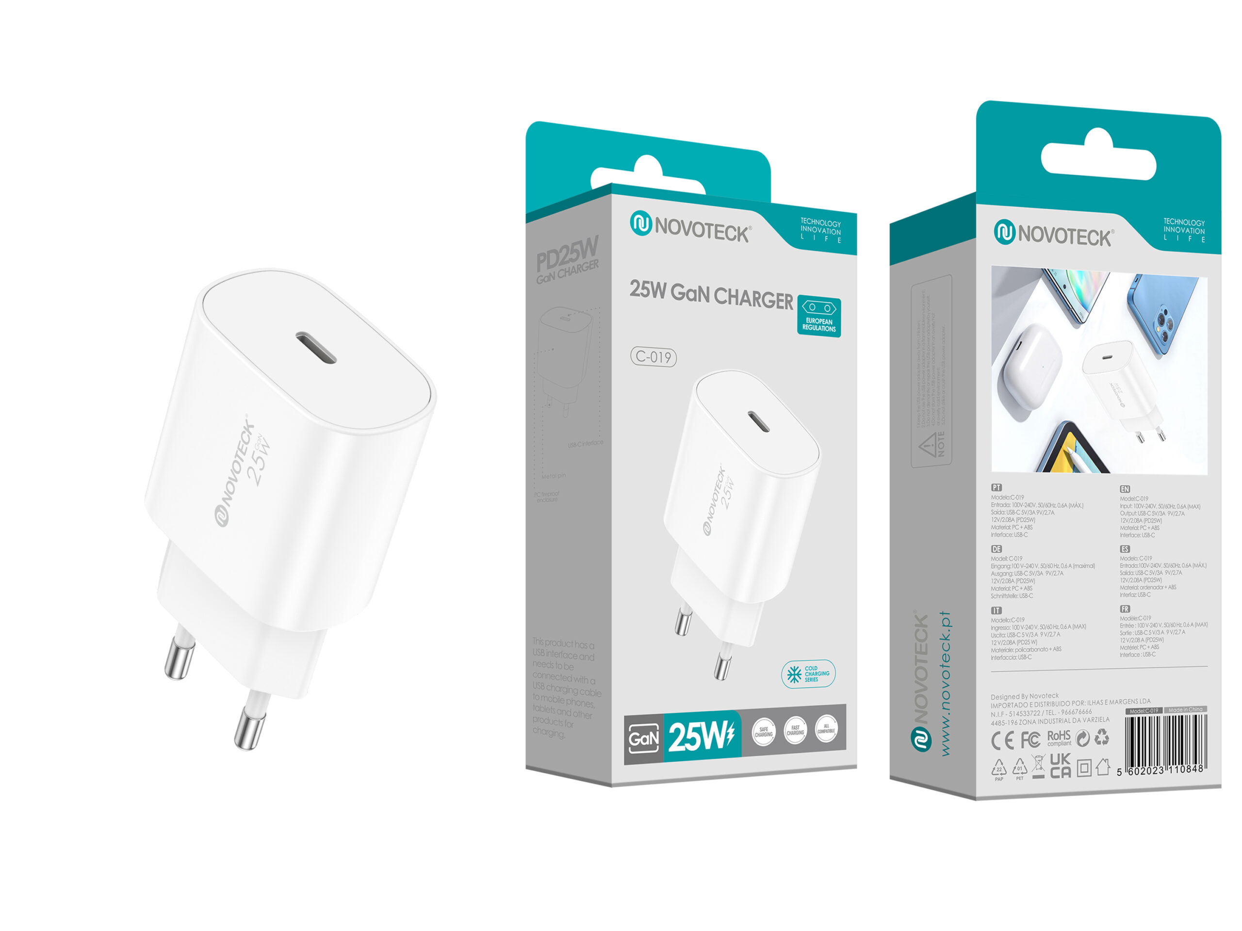Un cargador GaN Novoteck 25W blanco está en una caja. El embalaje es blanco y verde azulado.