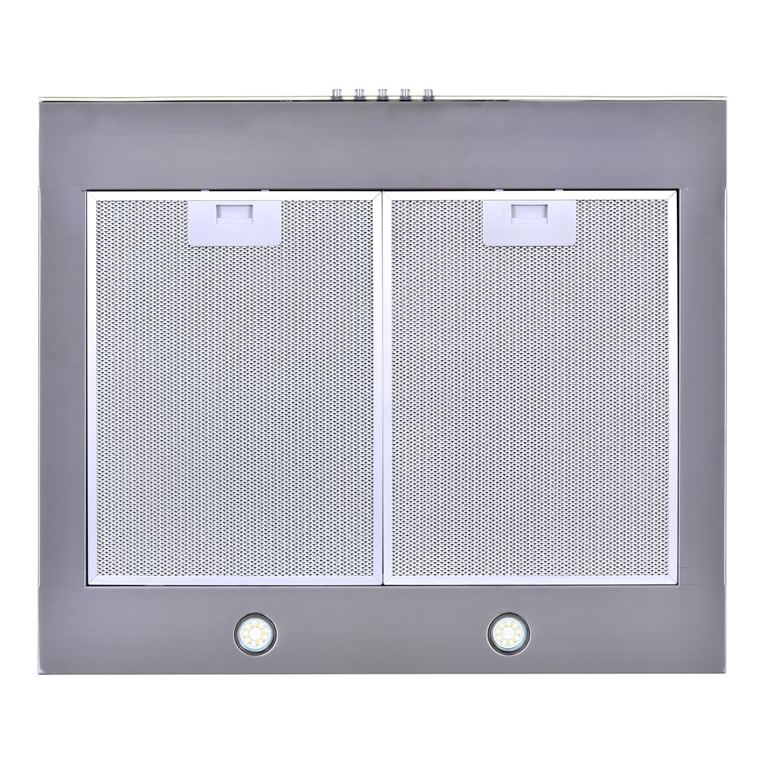 Okap ze stali nierdzewnej. Ma dwa filtry siatkowe, dwa światła i szereg małych pokręteł na górze.